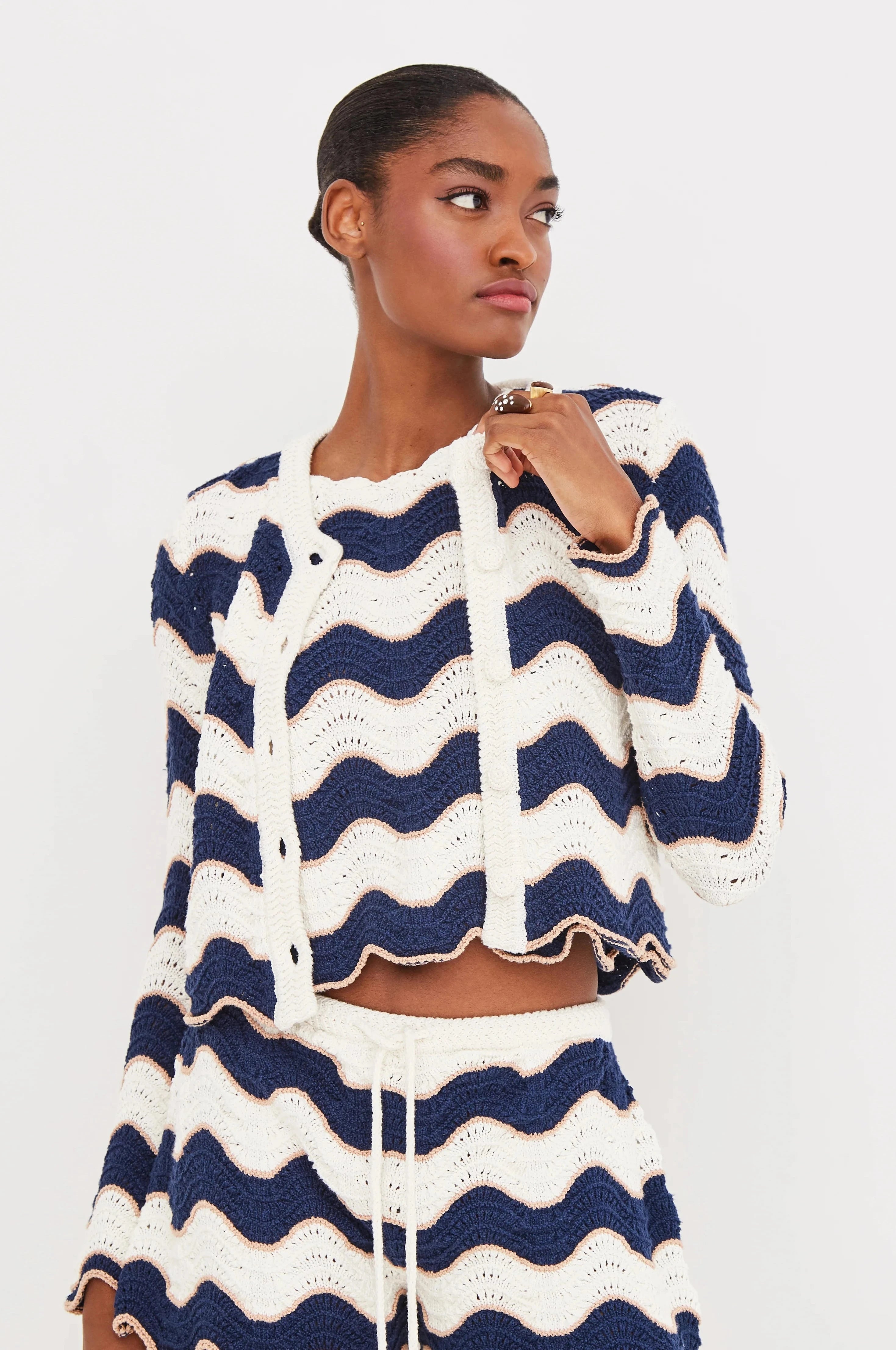 Jolene Cardigan Crochet Wave Stripe – Peter Kate