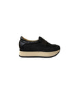 Caela Black Flats - Loafer Softwaves