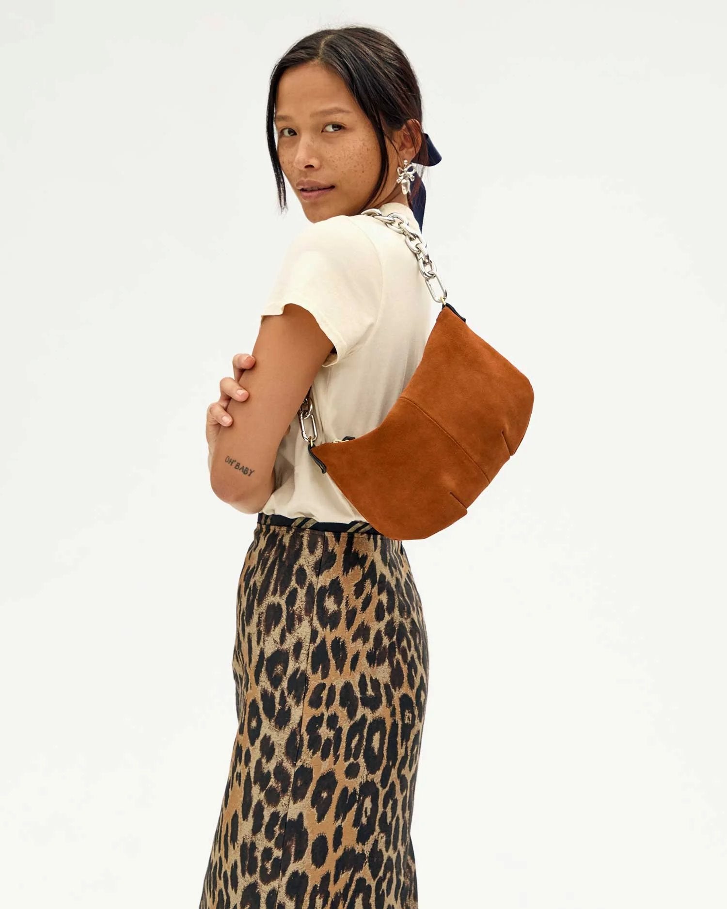 Petit Moyen Messanger Suede Chestnut Handbags - Hobo & Shoulder Clare V. 