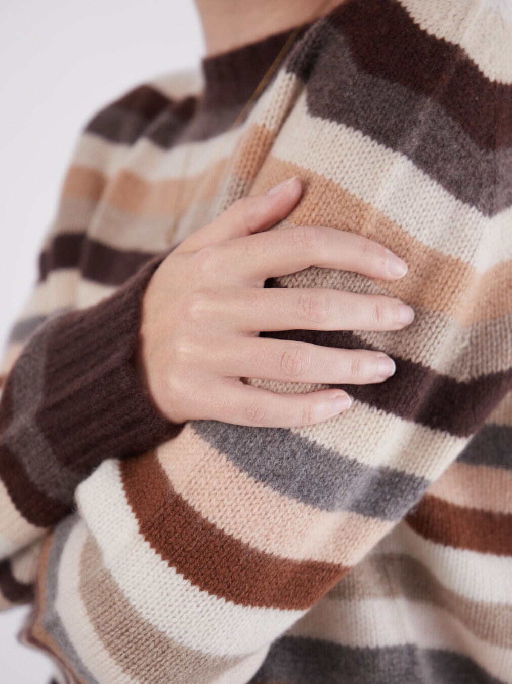 Lou Pullover Multi Sweater - Crewneck Hurray 