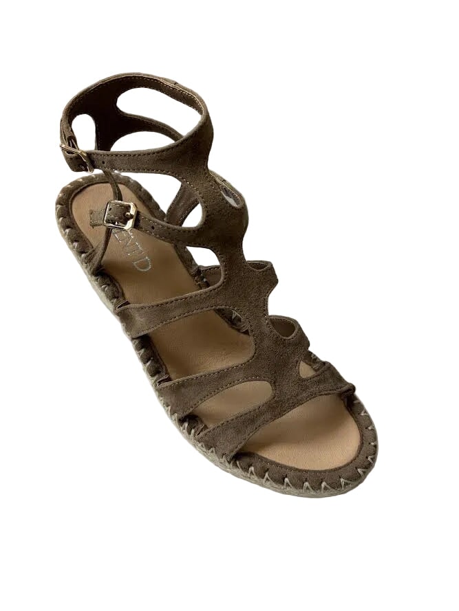 Goldon Light Chocolate Wedges - Wedge Silent D 