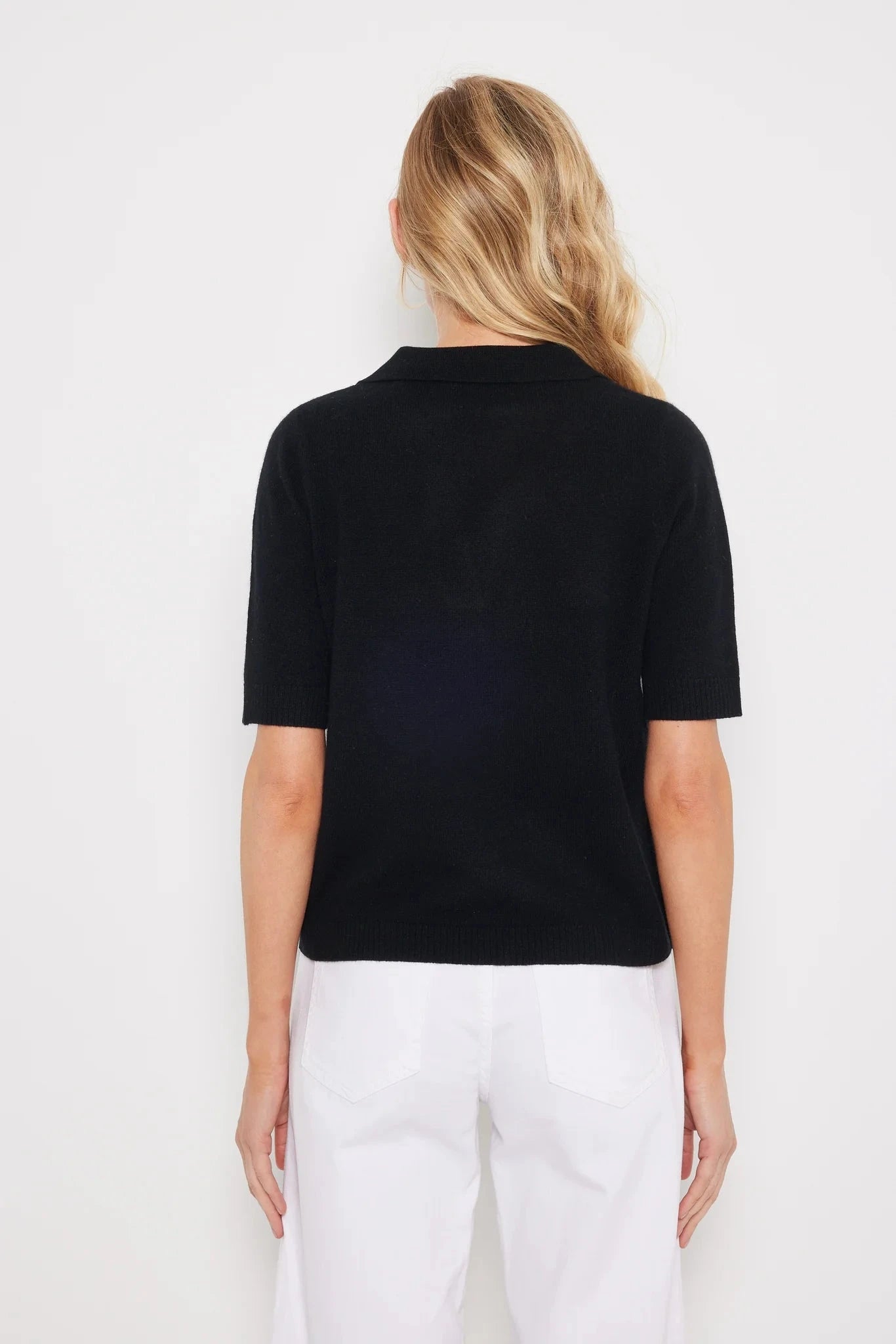 Members Only Onyx Sweater - V-Neck Lisa Todd 