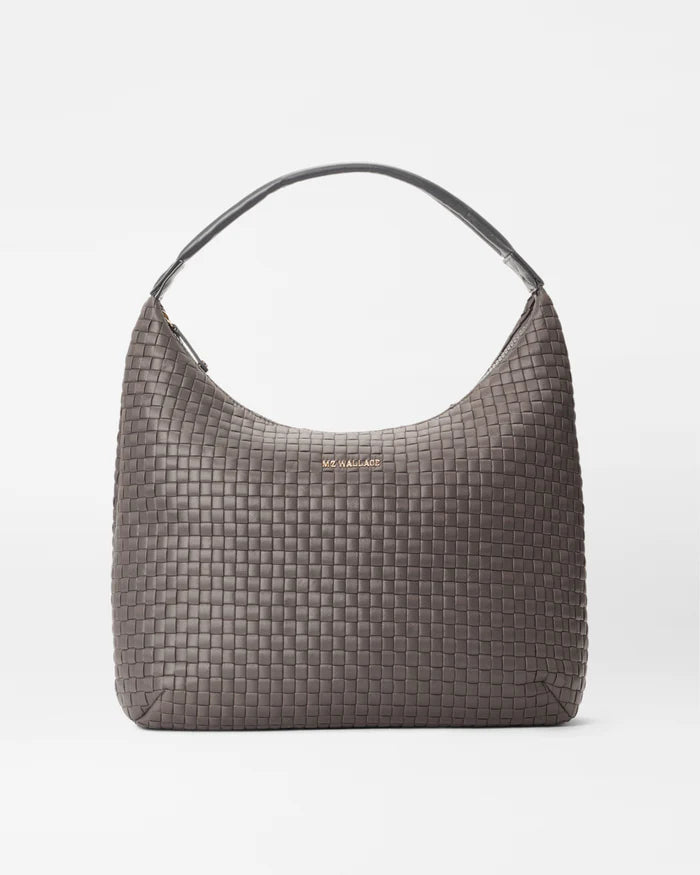 Large Woven Shoulder Bag Magnet