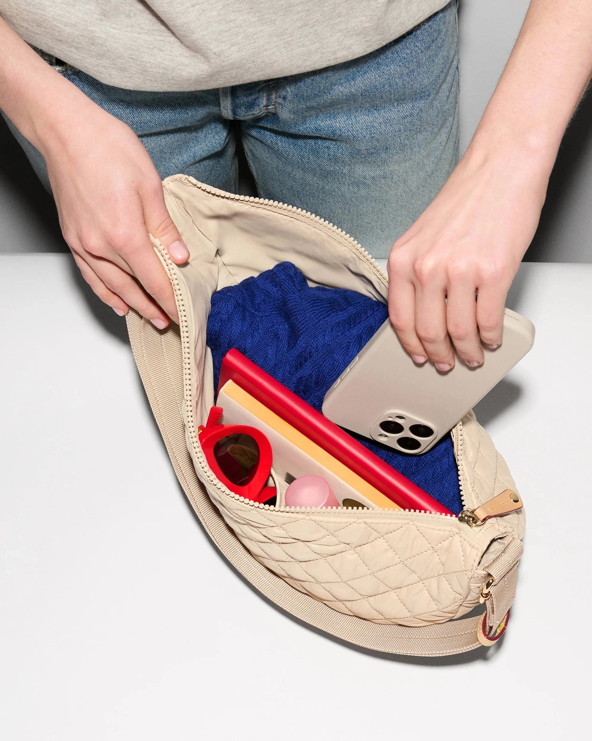 Metro Smile Bag Buff Hobo & Shoulder MZ Wallace 