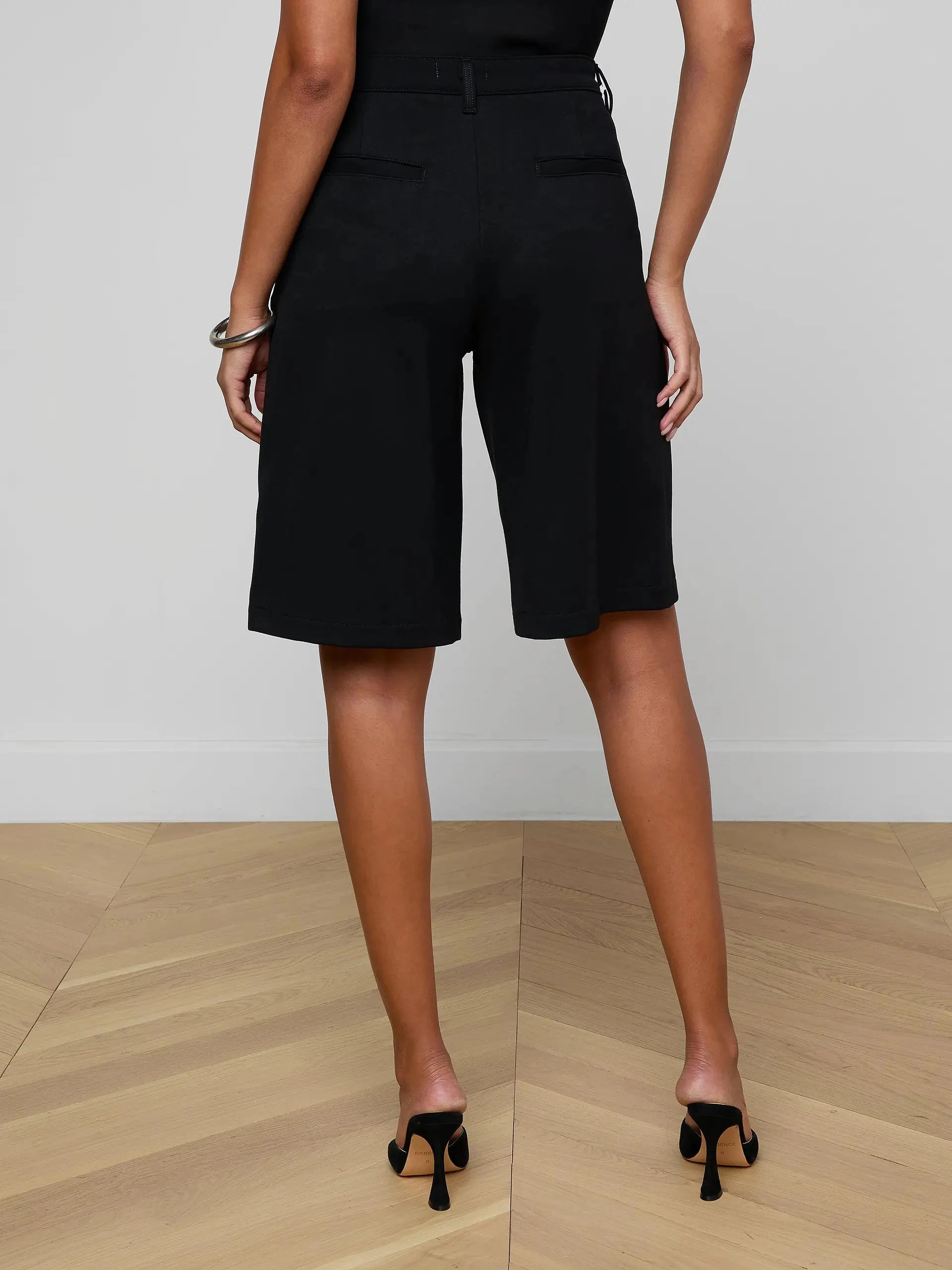 Akasha Bermuda Shorts Black Shorts L'Agence 