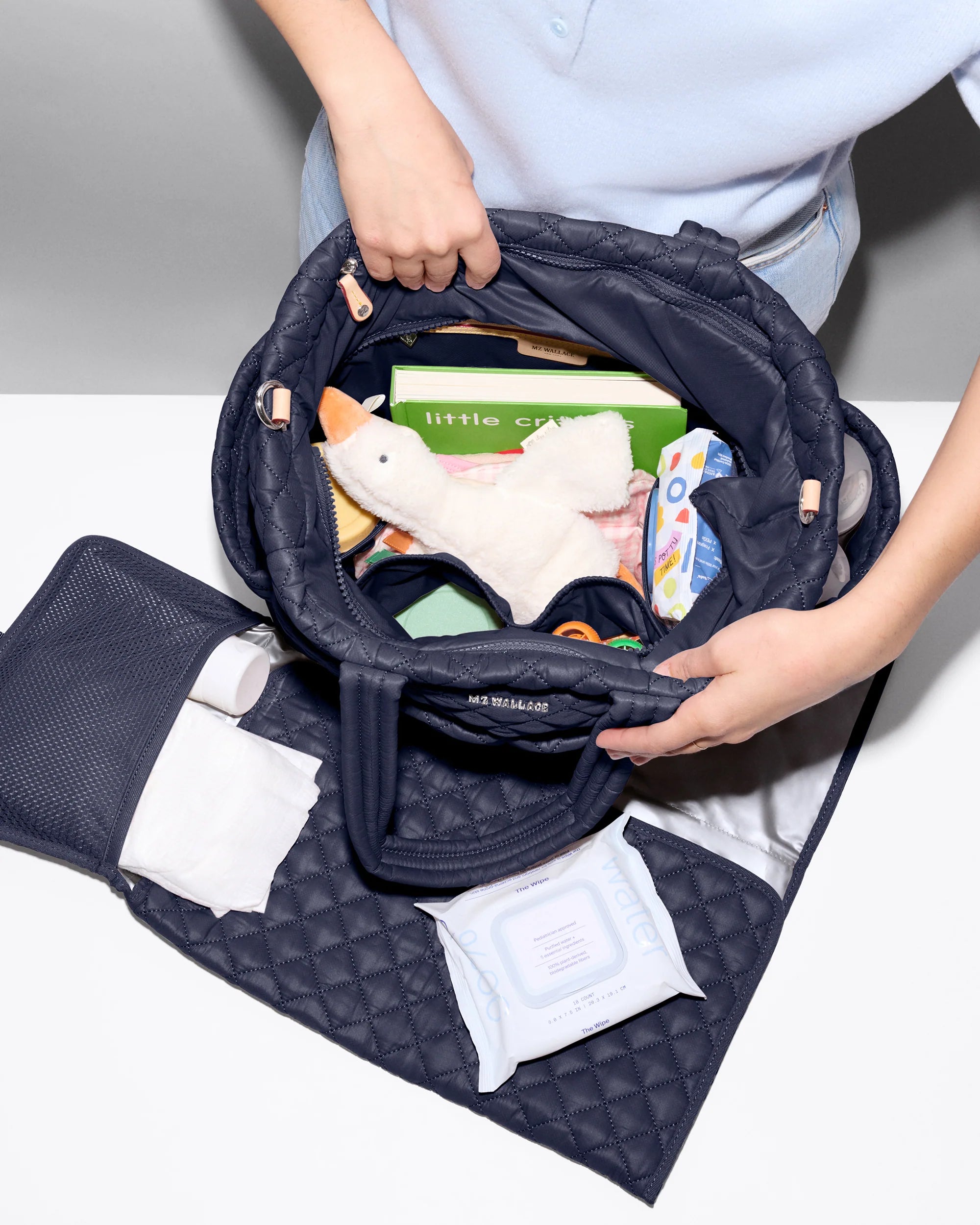 Metro Diaper Tote Navy