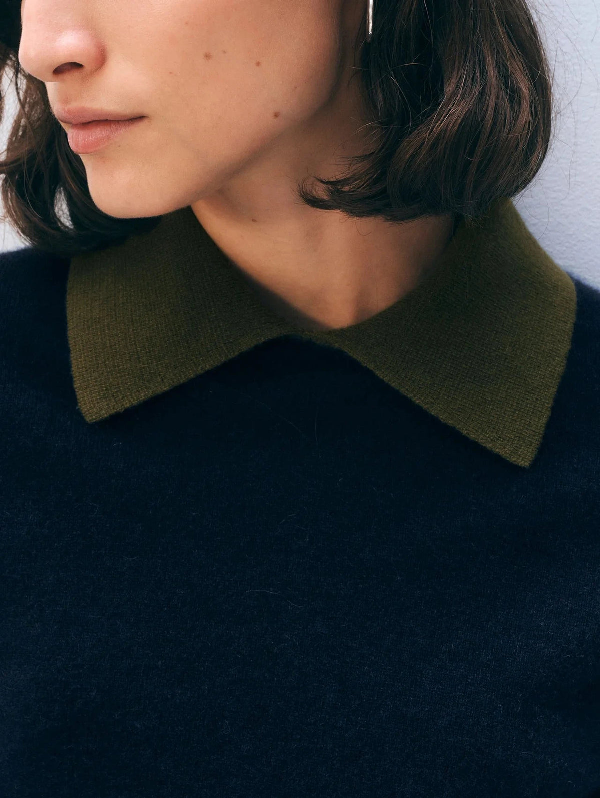Cashmere Contrast Collar Sweater Deep Navy/Deep Olive Sweater - Polo White + Warren 