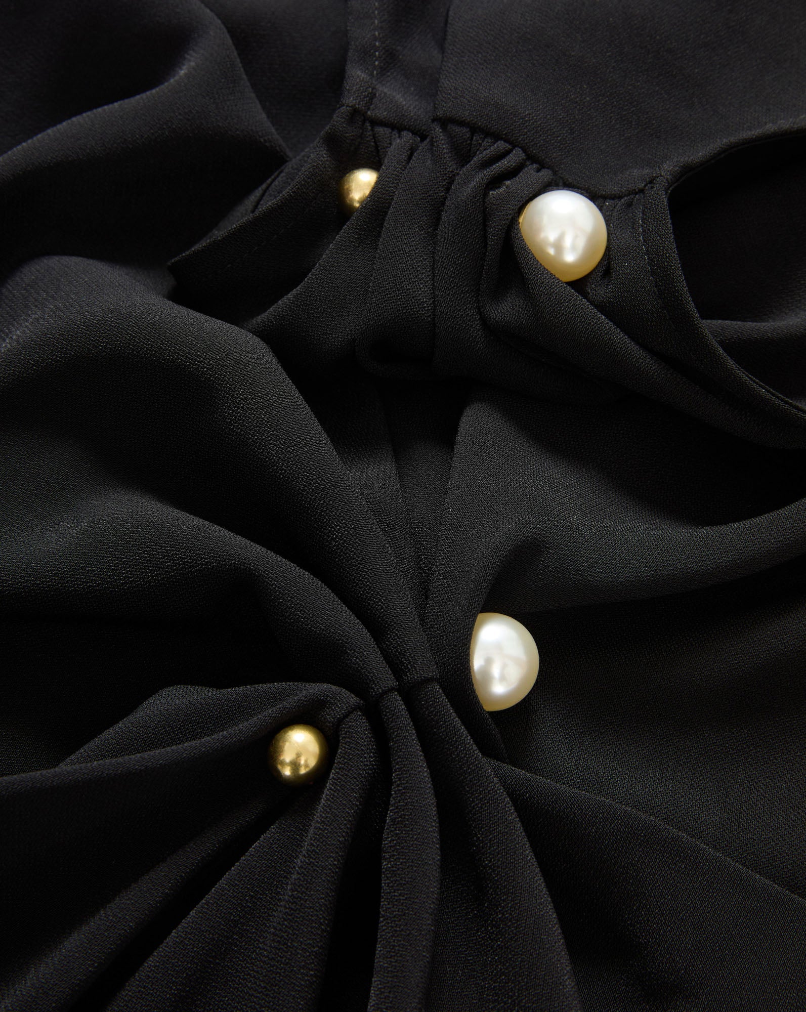 Freja Brooch Dress Black