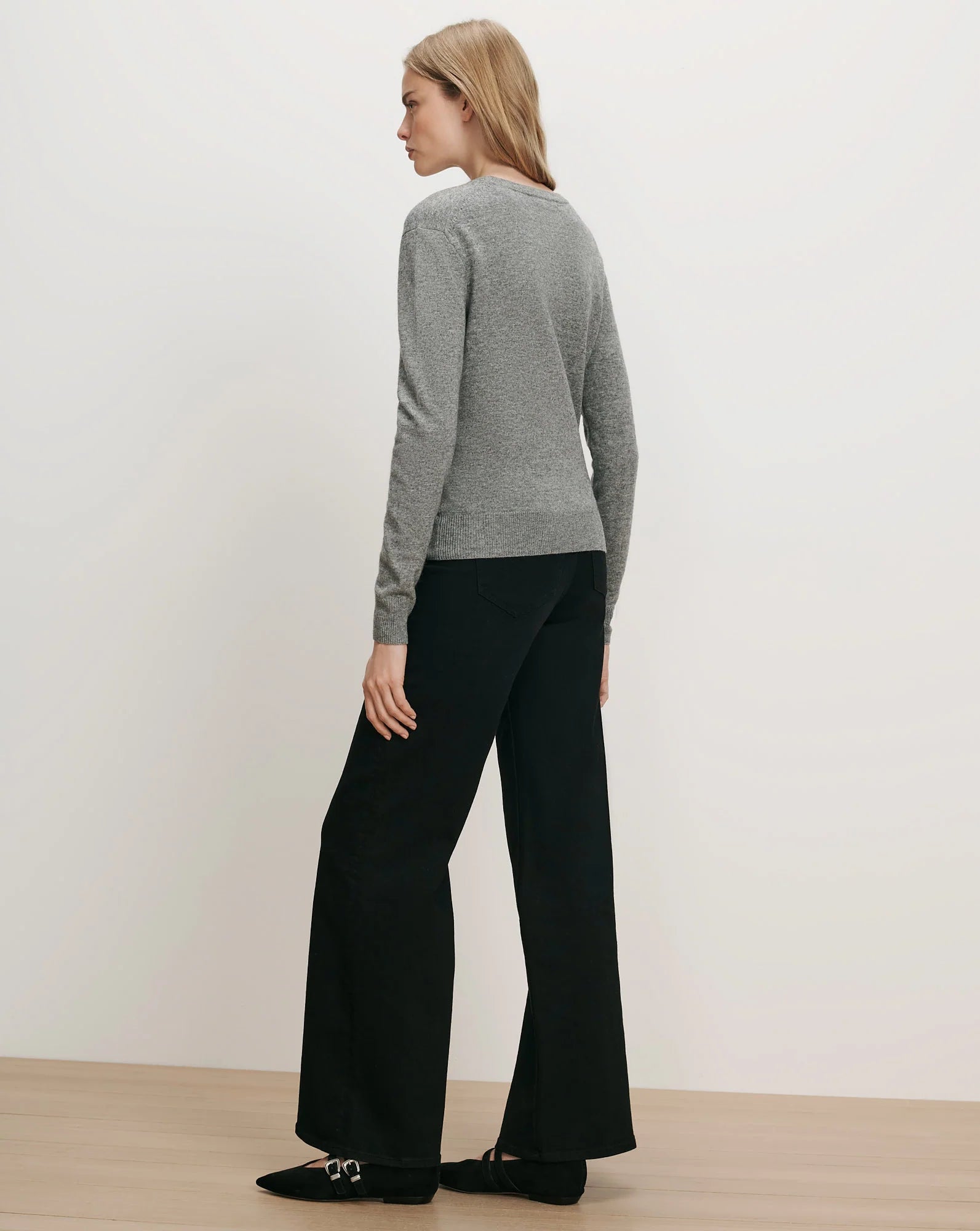 Frankie Pullover with Pearl Pin Medium Heather Grey