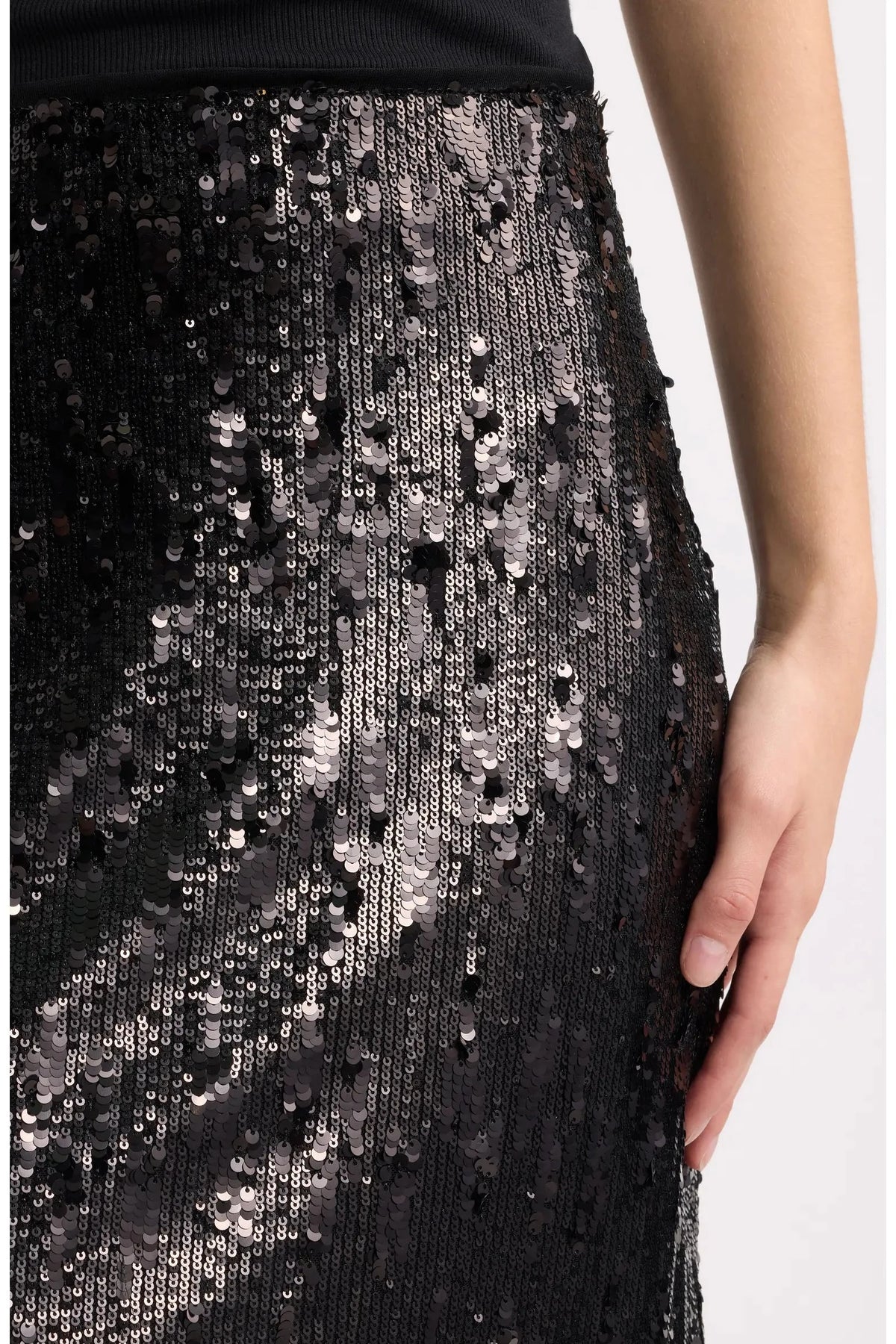 Cher Sequin Midi Skirt Skirts - Midi rag &amp; bone 