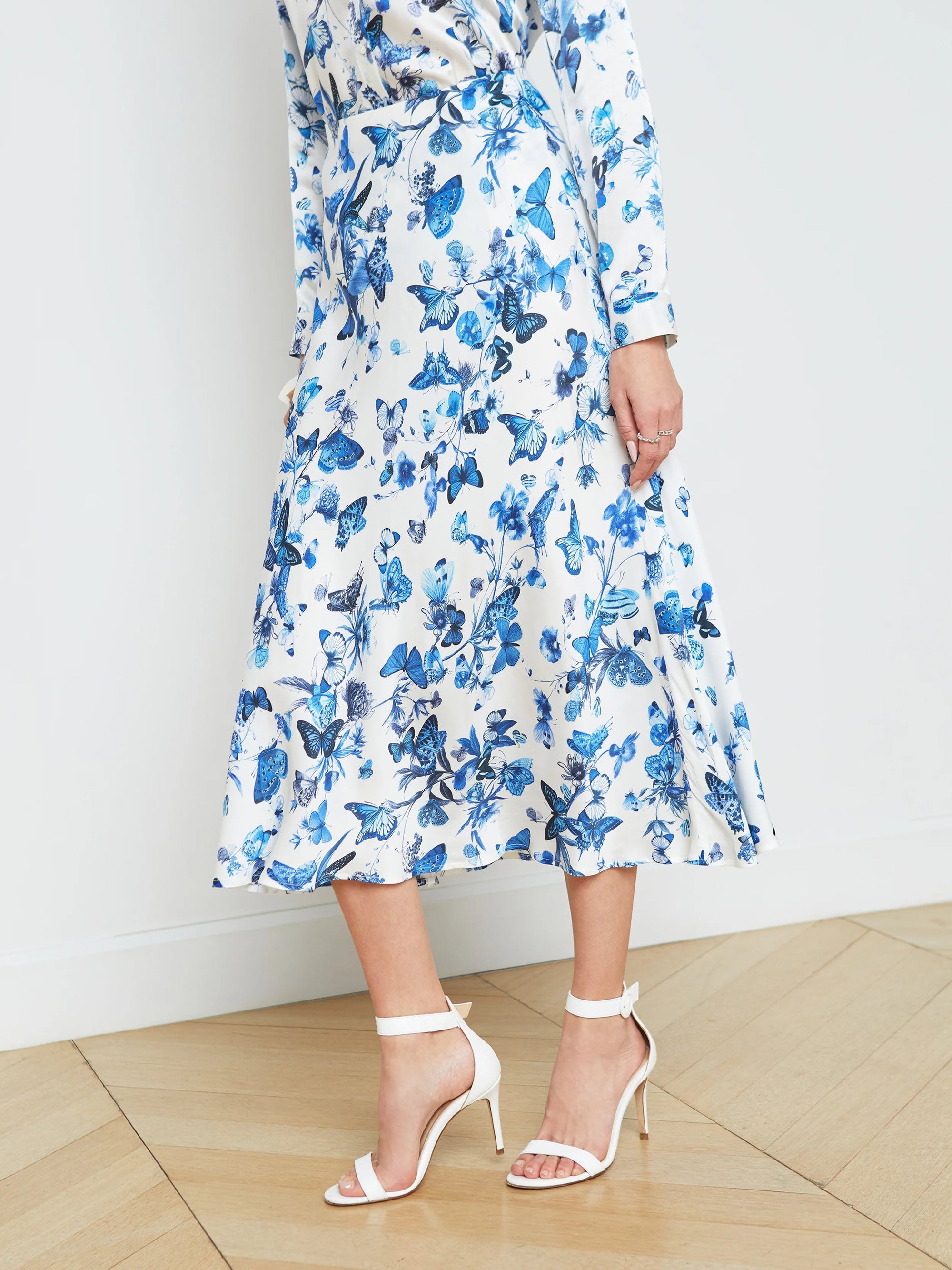 Clarisa Bias Midi Skirt White/ Blue Butterflies Skirts - Midi L&#39;Agence 