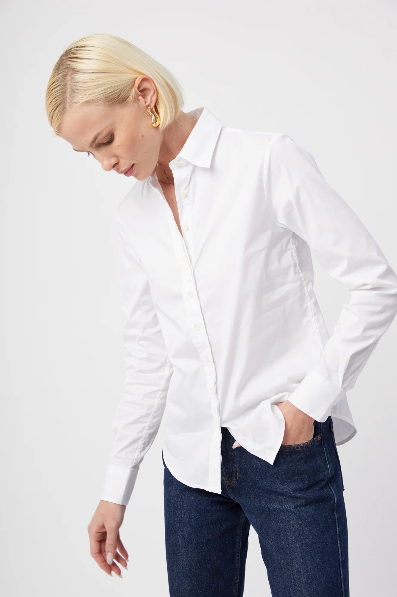 The Essentials Shirt White Top - Button Down Theshirt