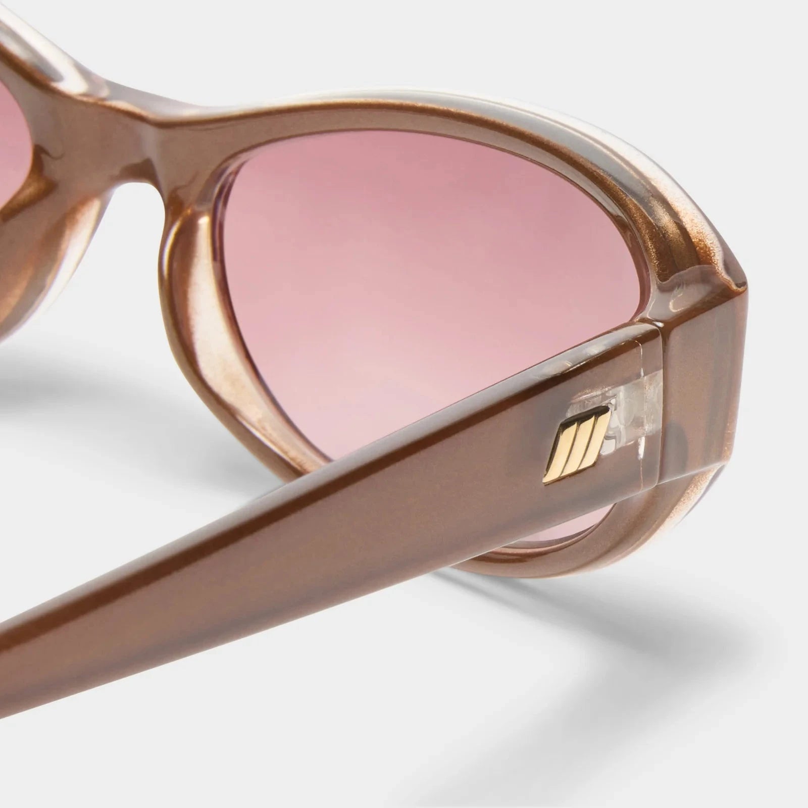 Don't Cha Pearl Chocolate Sunglasses Le Specs 