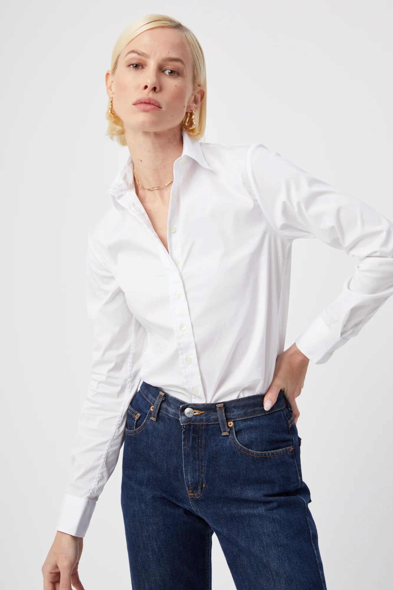 The Essentials Shirt White Top - Button Down Theshirt 