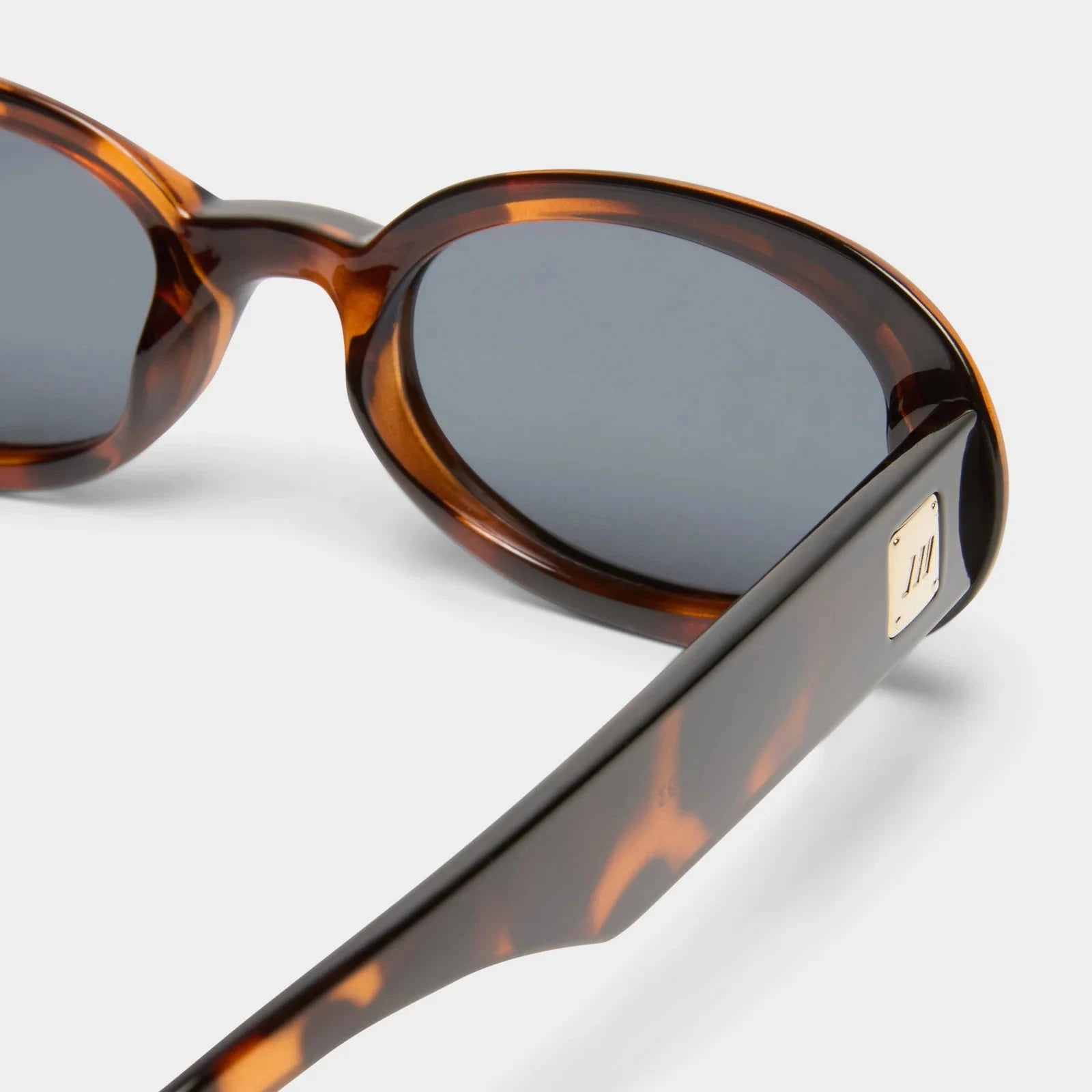 Work It! Dark Tort Sunglasses Le Specs 