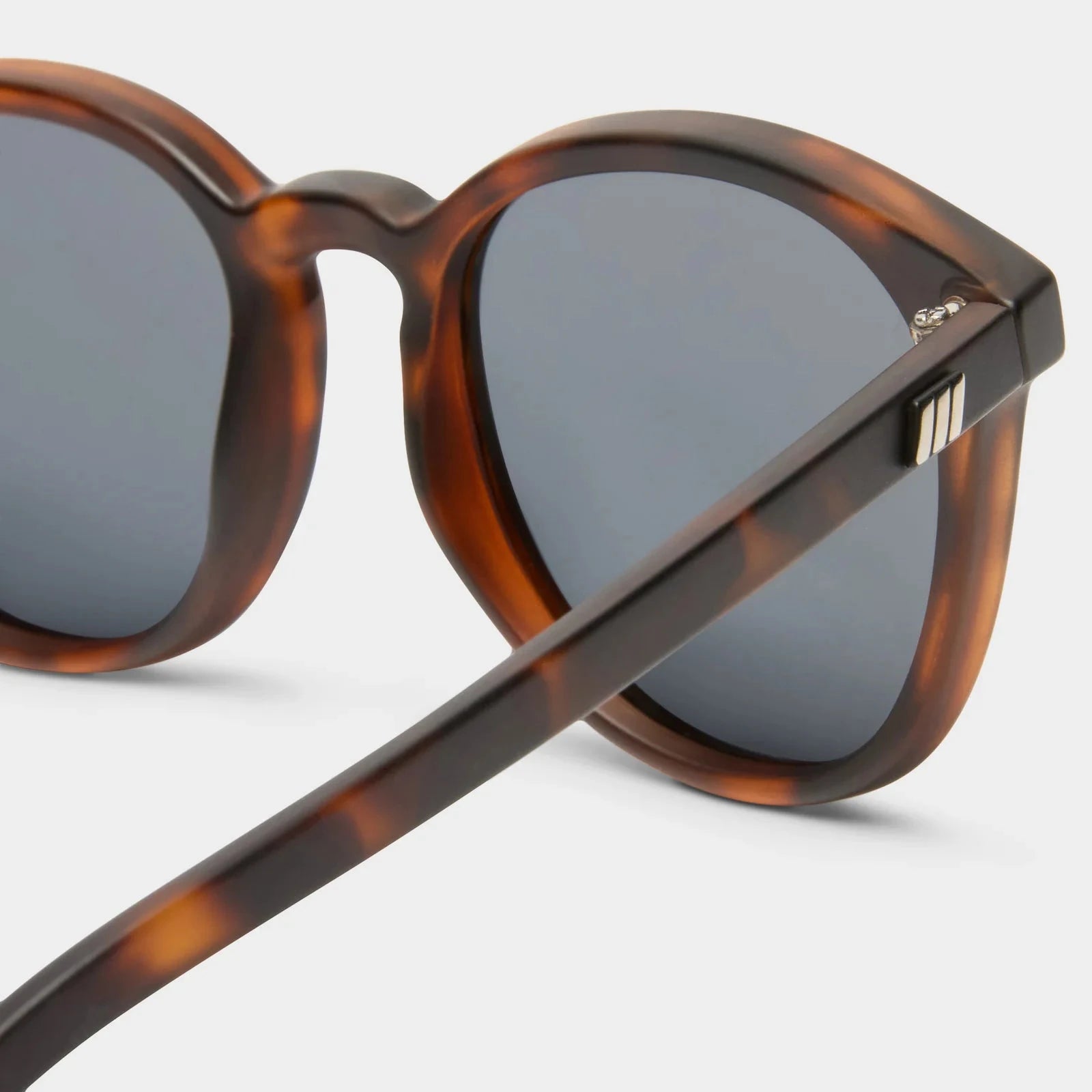 Bandwagon Matte Tort Sunglasses Le Specs 