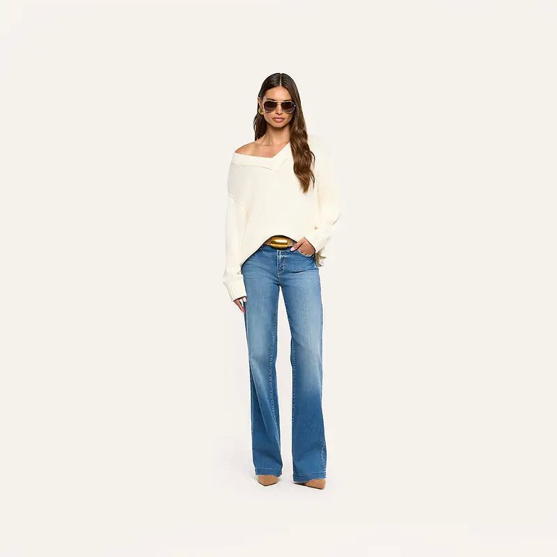 Paxton Oversized V-Neck Sweater Ivory Sweater - V-Neck L'Agence 