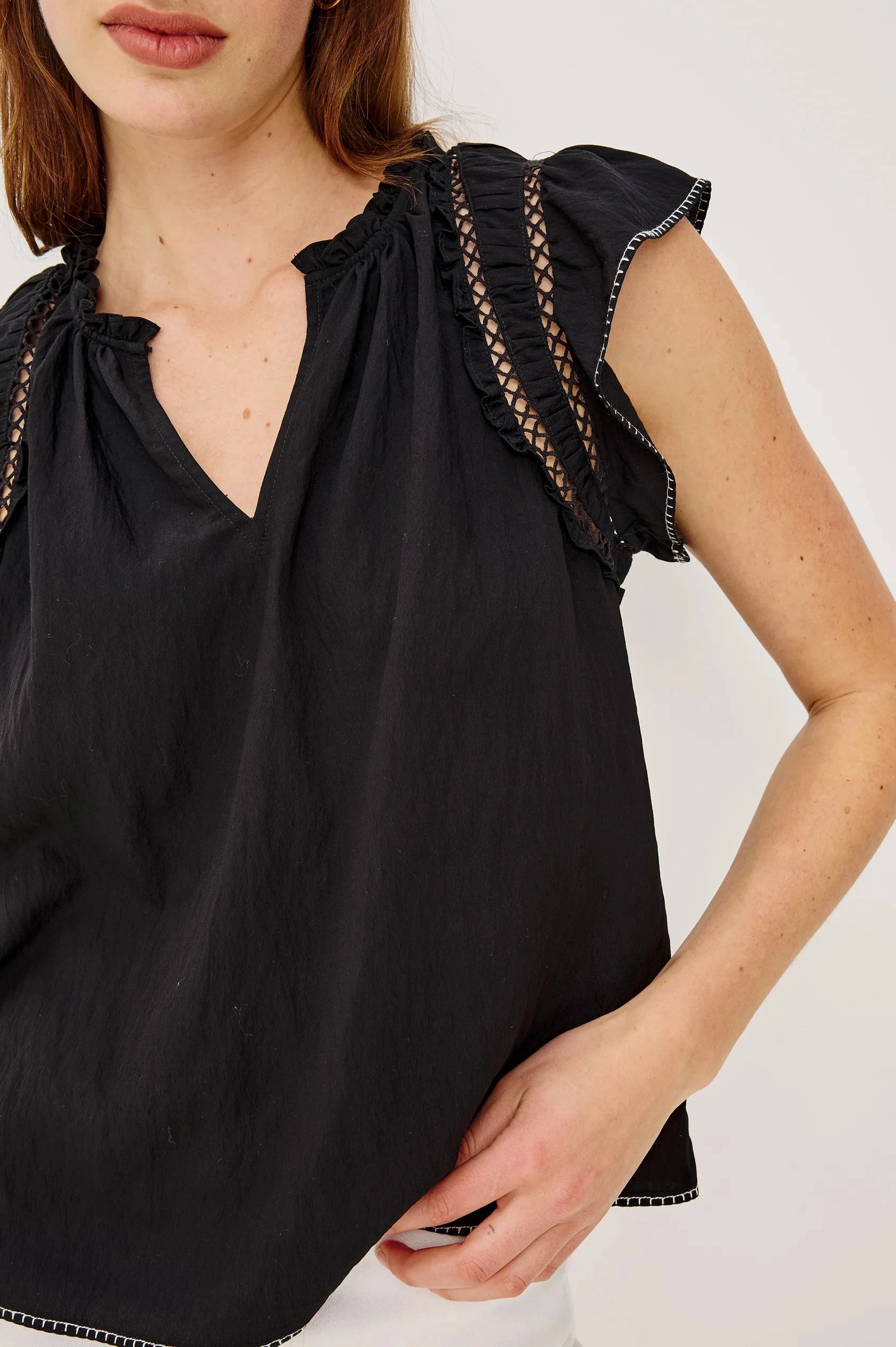Allea Top Black Tops - Blouses Rails 