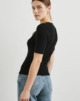 Ari Top Black