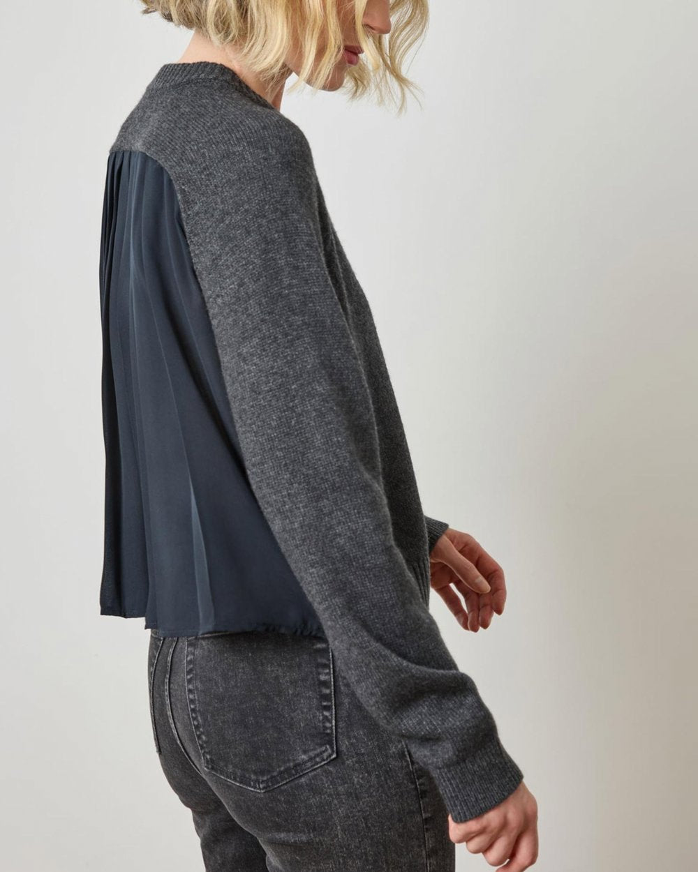 Pleat Back Raglan Sweater Caviar Sweater - Crewneck Lilla P 