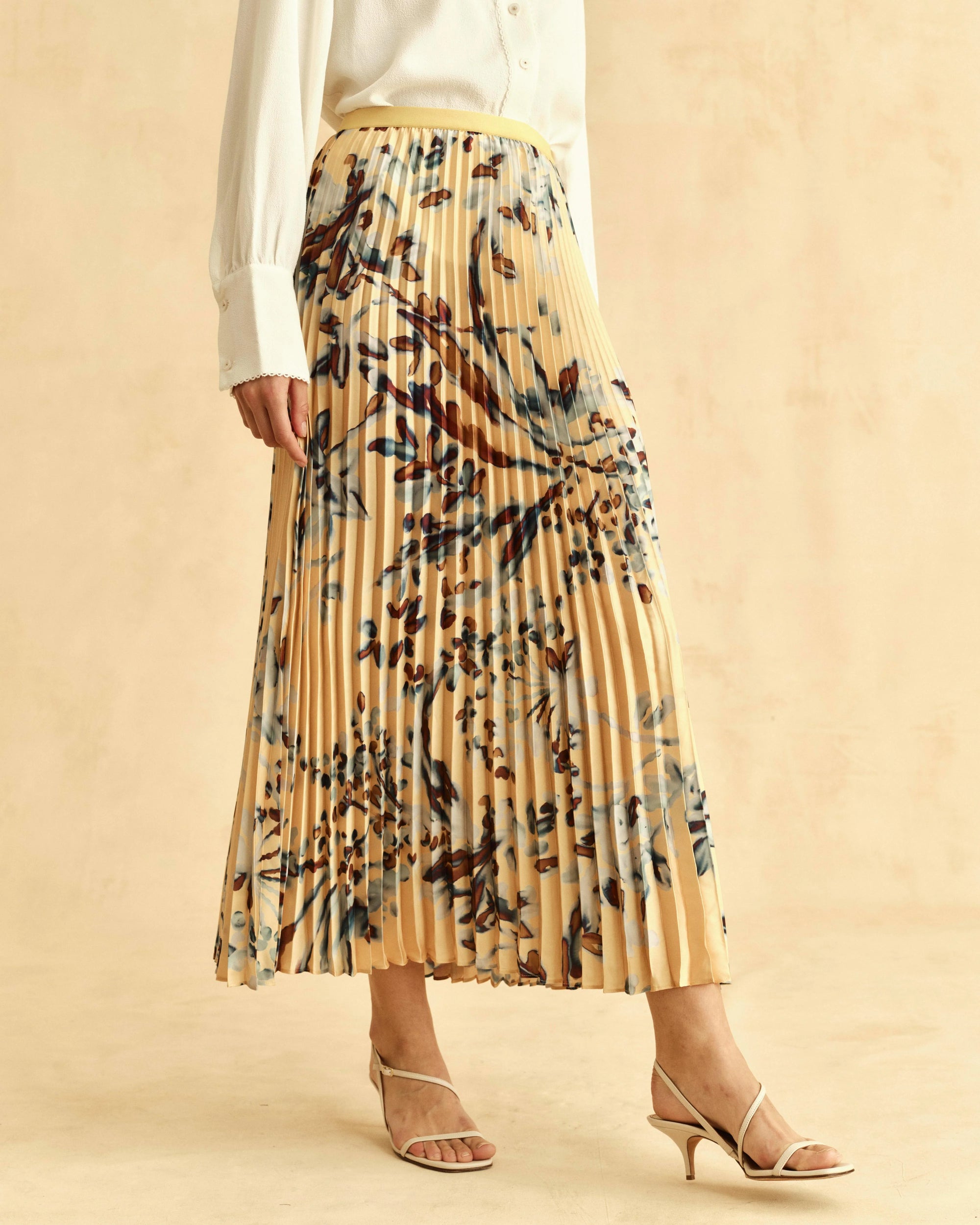 Claudia Skirt Lake Buff Floral