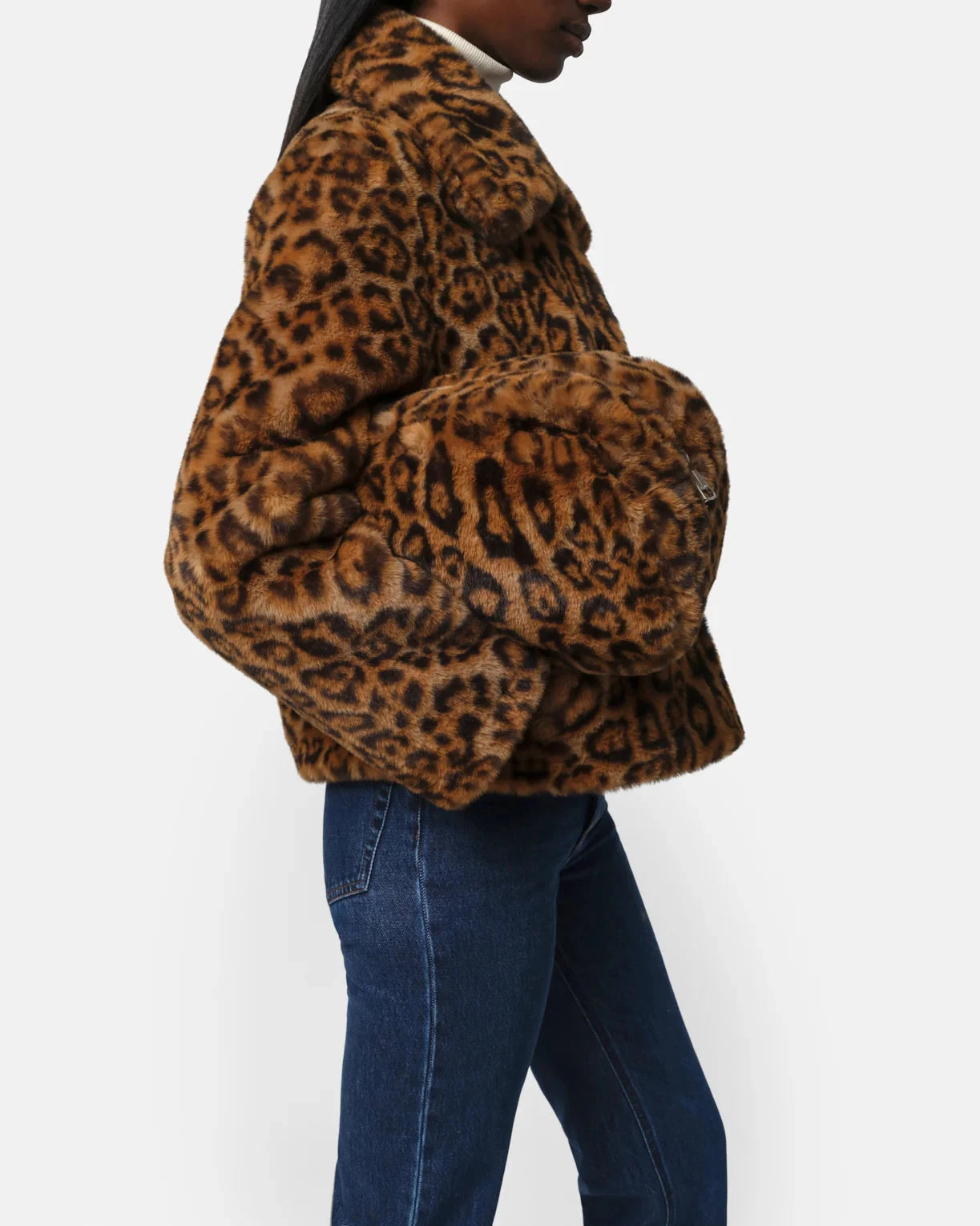 Jumbo Noor Pochette Leopard Clutch Apparis 