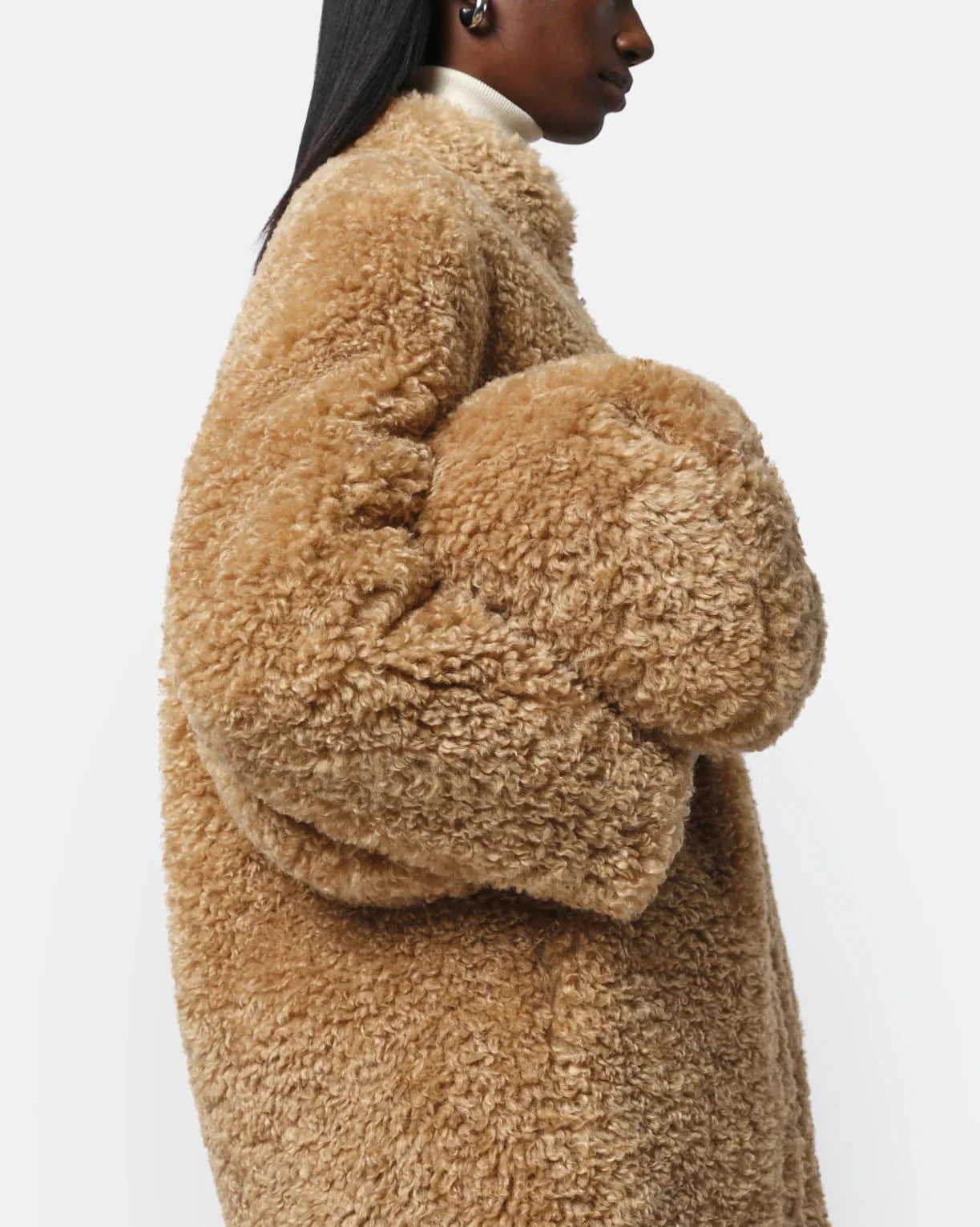 Jumbo Noor Pochette Camel Shearling Clutch Apparis 