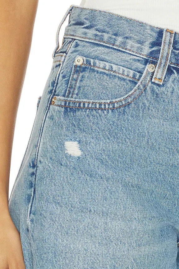The Long Hang Short Loretta Shorts Frame 