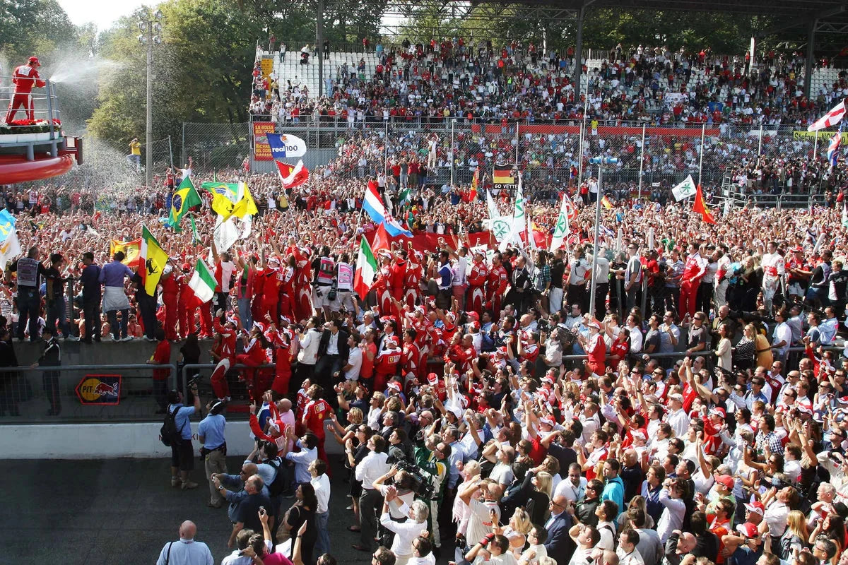 Formula 1 Book Home Decor - Books Harper Group 