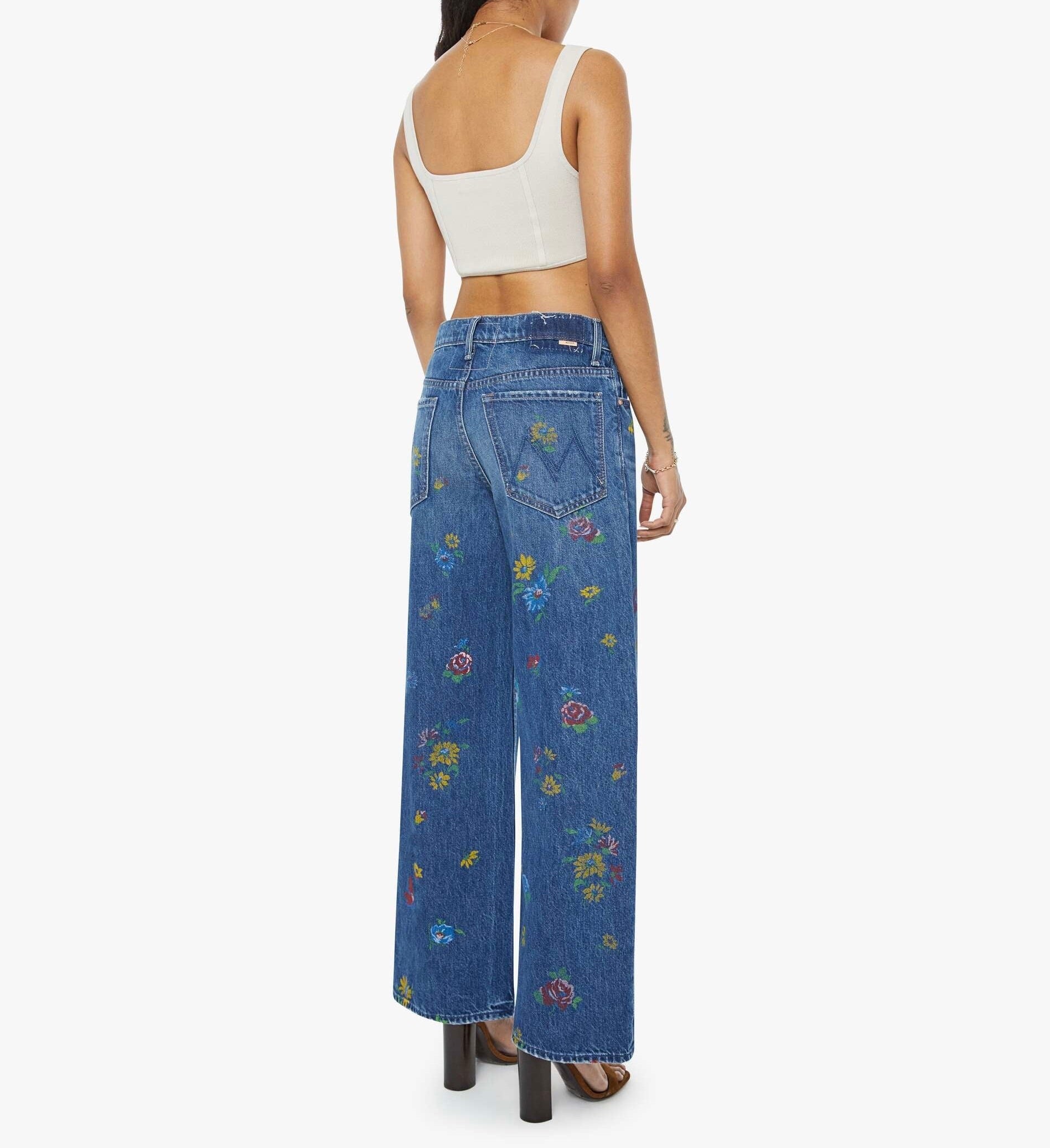 Lil Return Zip Sneak Field of Flowers Denim - Flare & Wide Leg Mother 