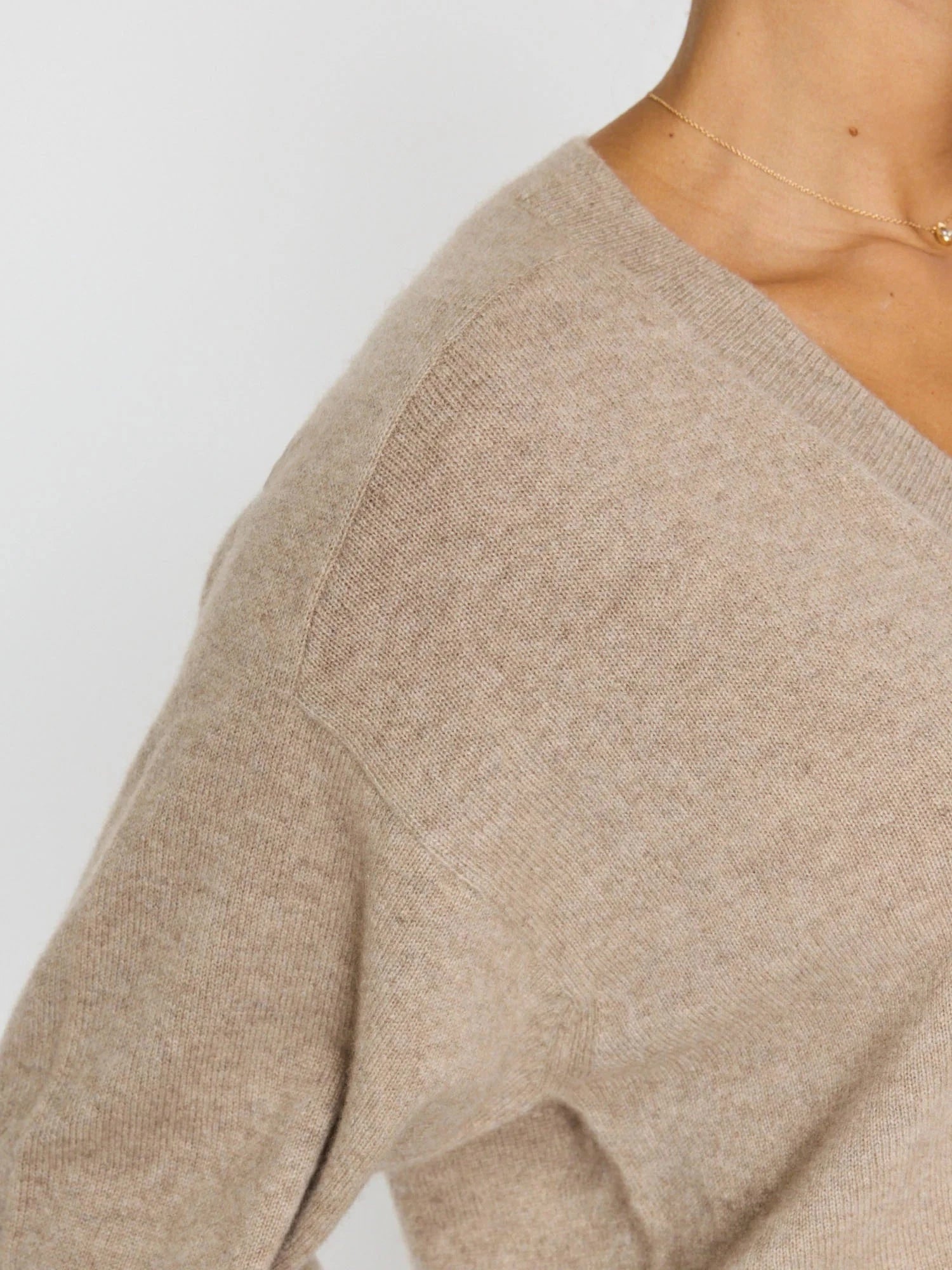 Leia Vee Sweater Earthen Melange Sweater - V-Neck Brochu Walker 