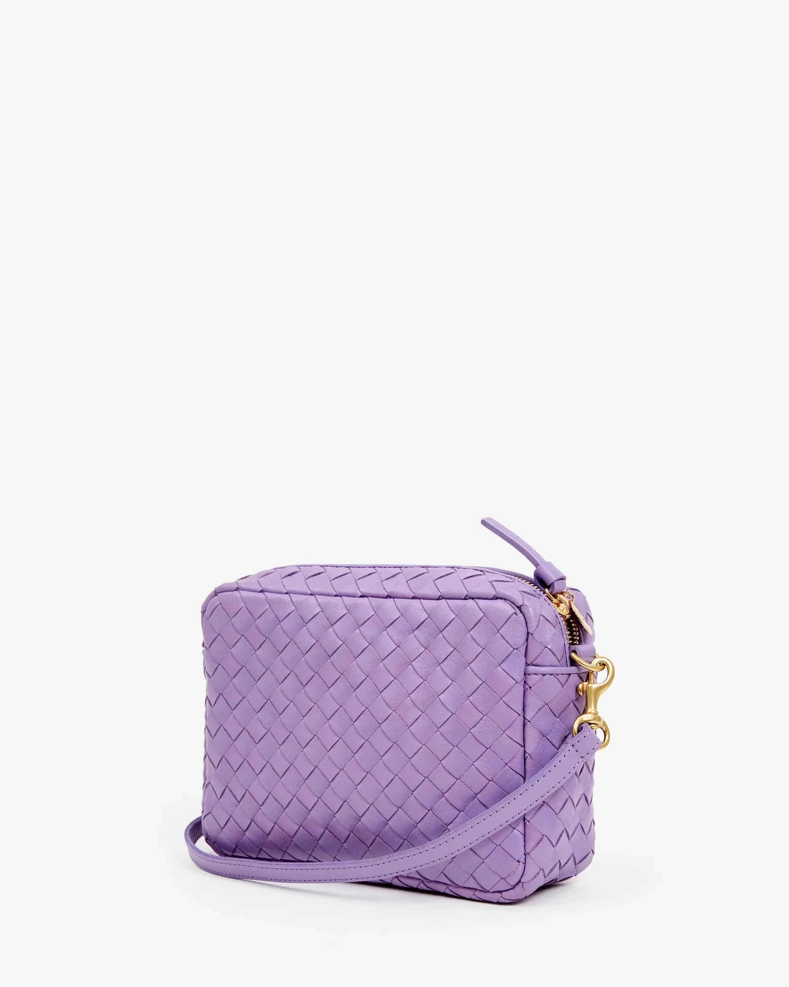 Midi Sac Medium Woven Diagonal Jacaranda Crossbody Clare V. 