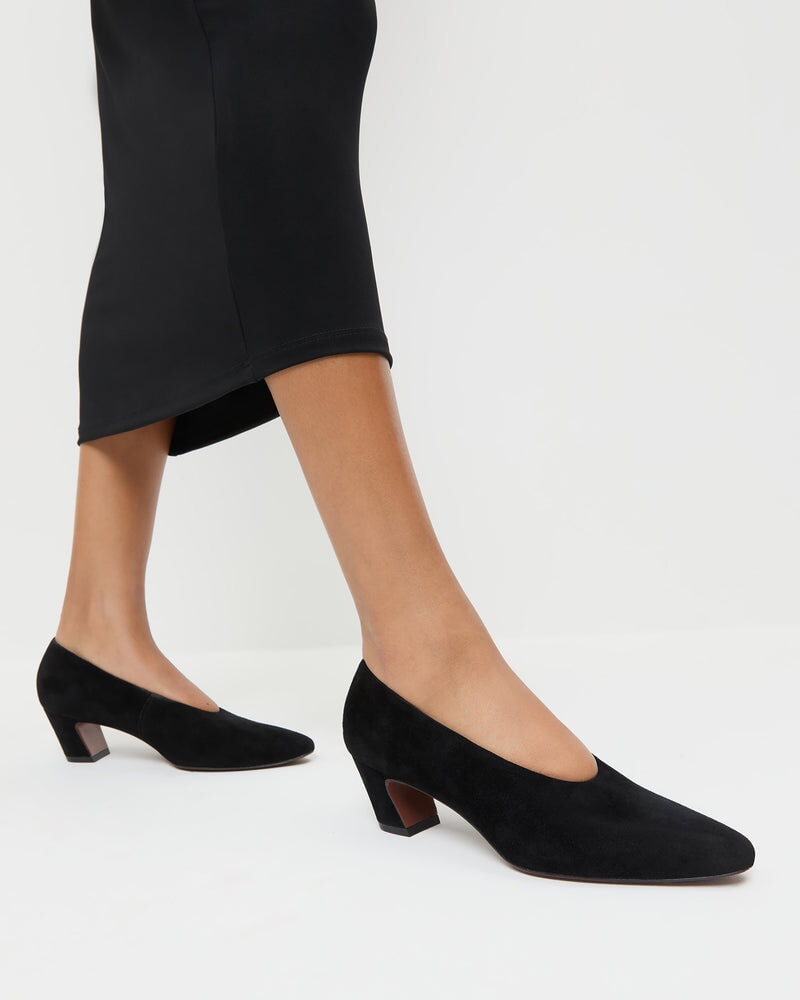 black low heel dress shoes Neive Suede Low Pump Black – Peter Kate
