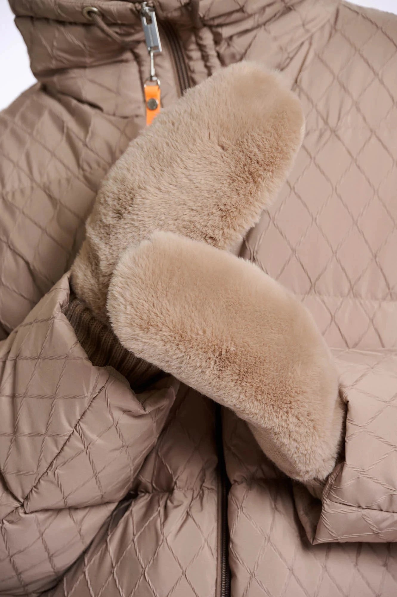 Oxo Faux Fur Gloves Oat Gloves Rino & Pelle 