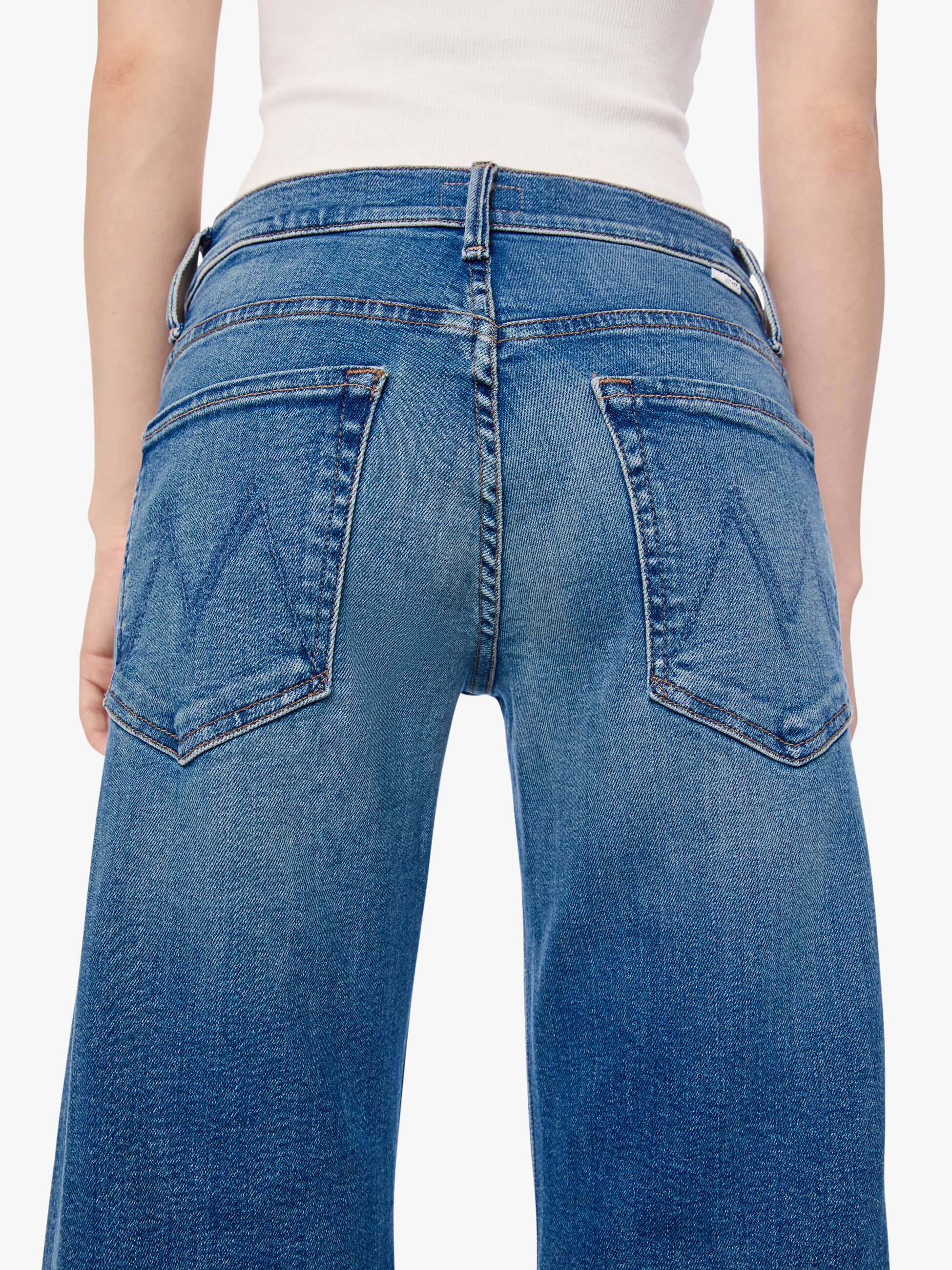 The Lil Mid Rise Sidestepper Twist Sneak Strike It Rich Denim - Flare &amp; Wide Leg Mother 