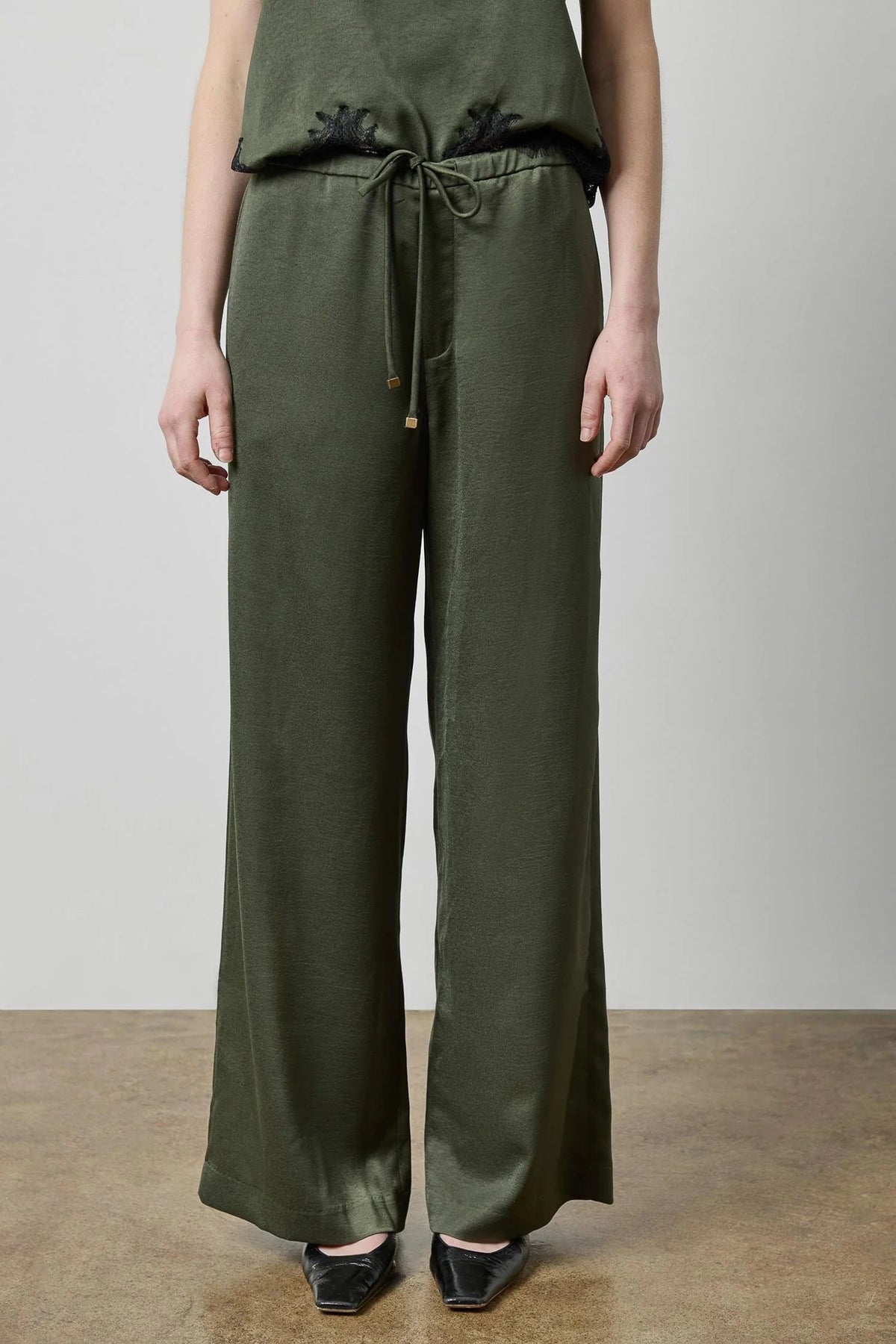Crepe Satin Trouser Pants - Trousers Lilla P 