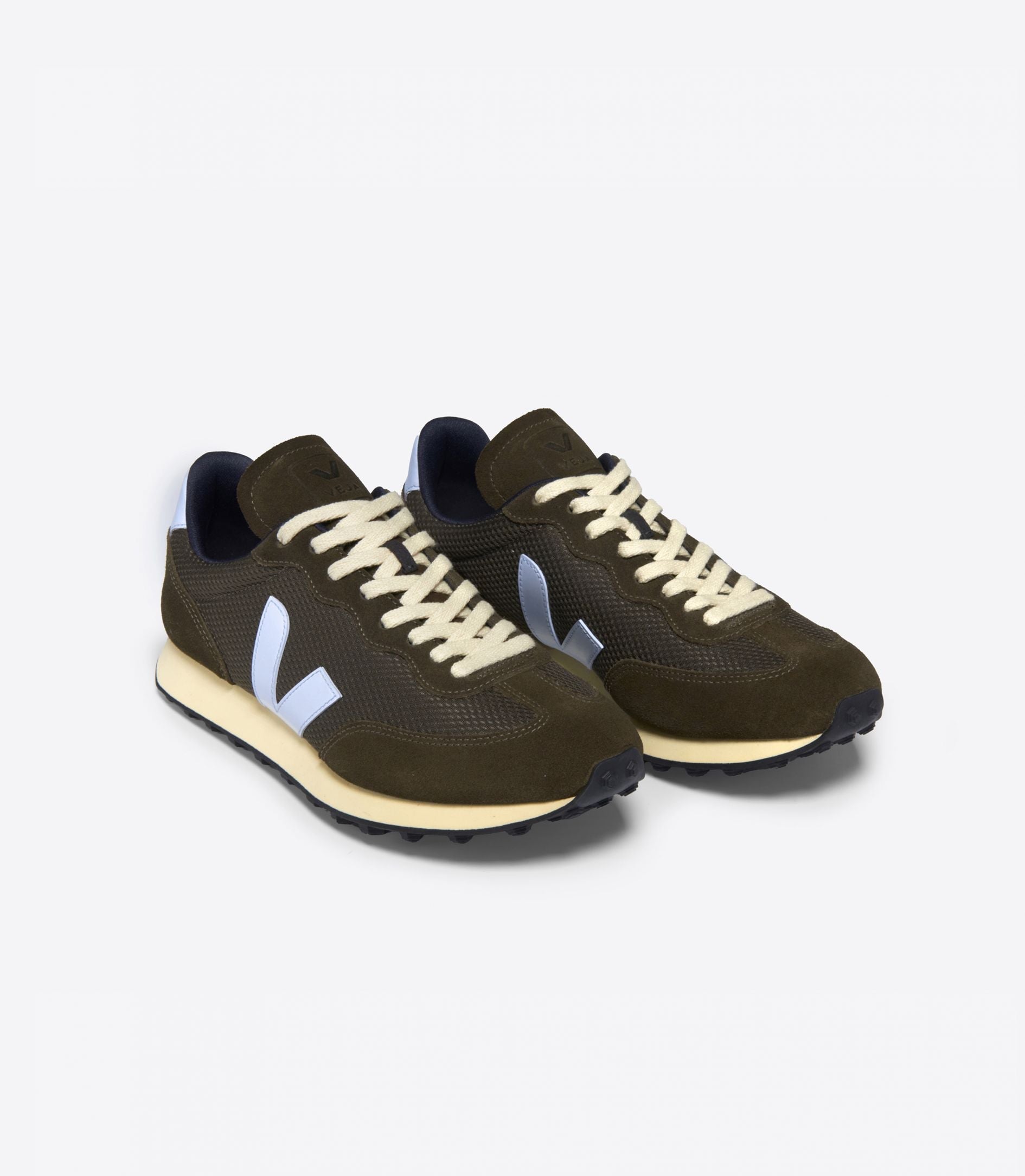 Rio Branco Alveomesh Eagle Swan Sneakers Veja 