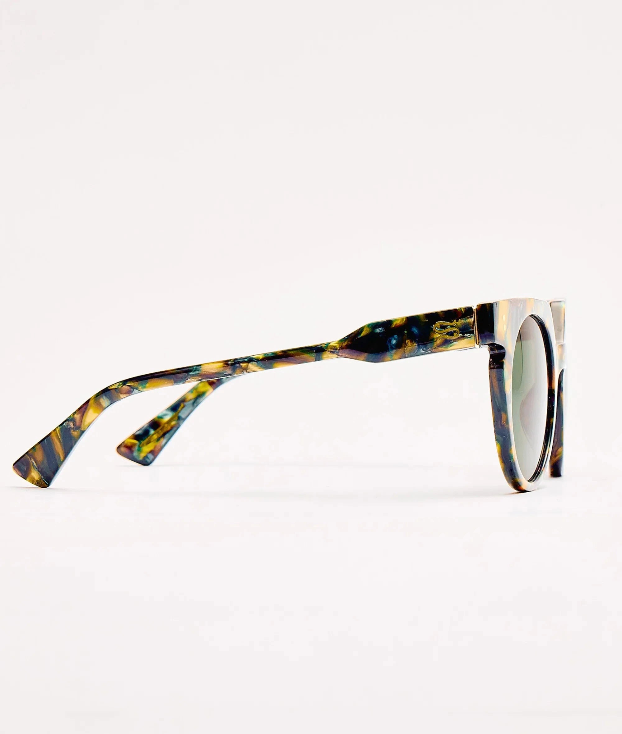 Aster Abalone Rizz Sunglasses Sardine 
