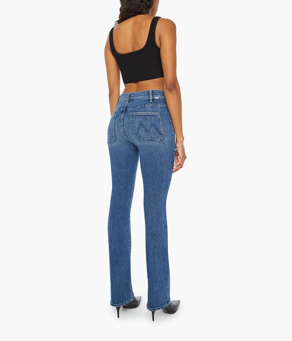 The Patch Pocket Insider Sneak Caving In Denim - Flare &amp; Wide Leg Mother 