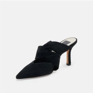 Kelsy Onyx Suede Pumps - High Dolce Vita 