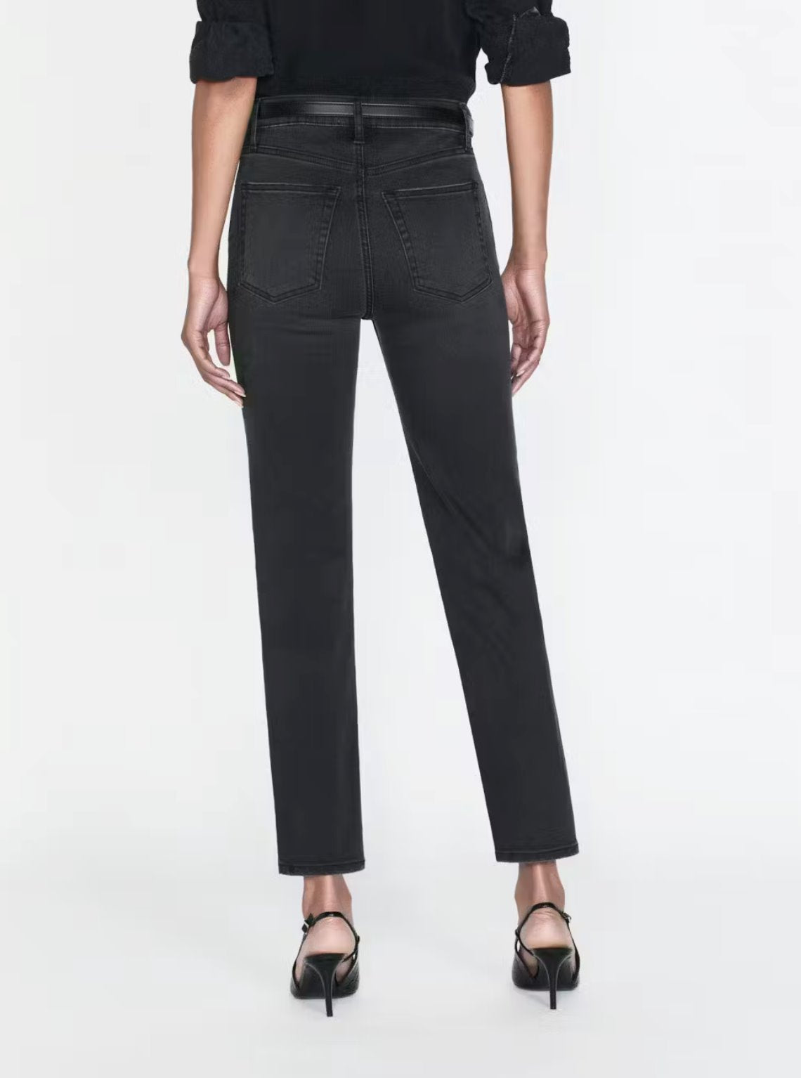 Le Sleek Straight Kerry Denim - Straight Frame 