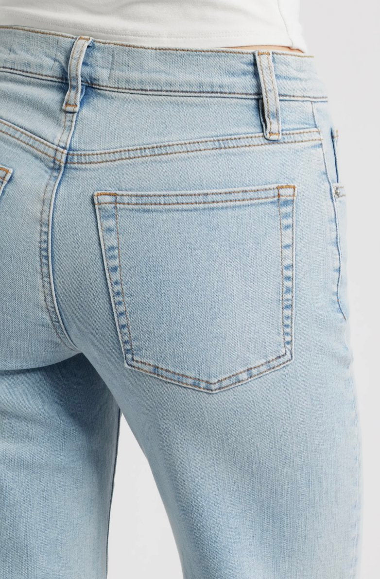 Mellow Tribute Raw Fray Denim - Straight Frame 