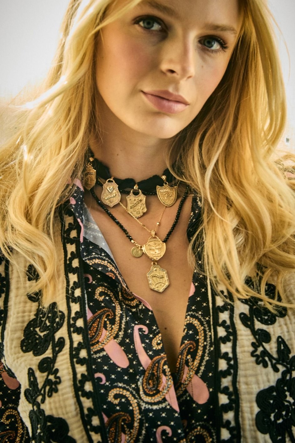 Free Shield Pendant 16-18" Classic Rolo Necklaces Jane Win 