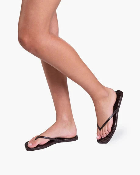 Square Toe Lily Flip Flops Carob Croc Sandals - Flip Flops Tkees 