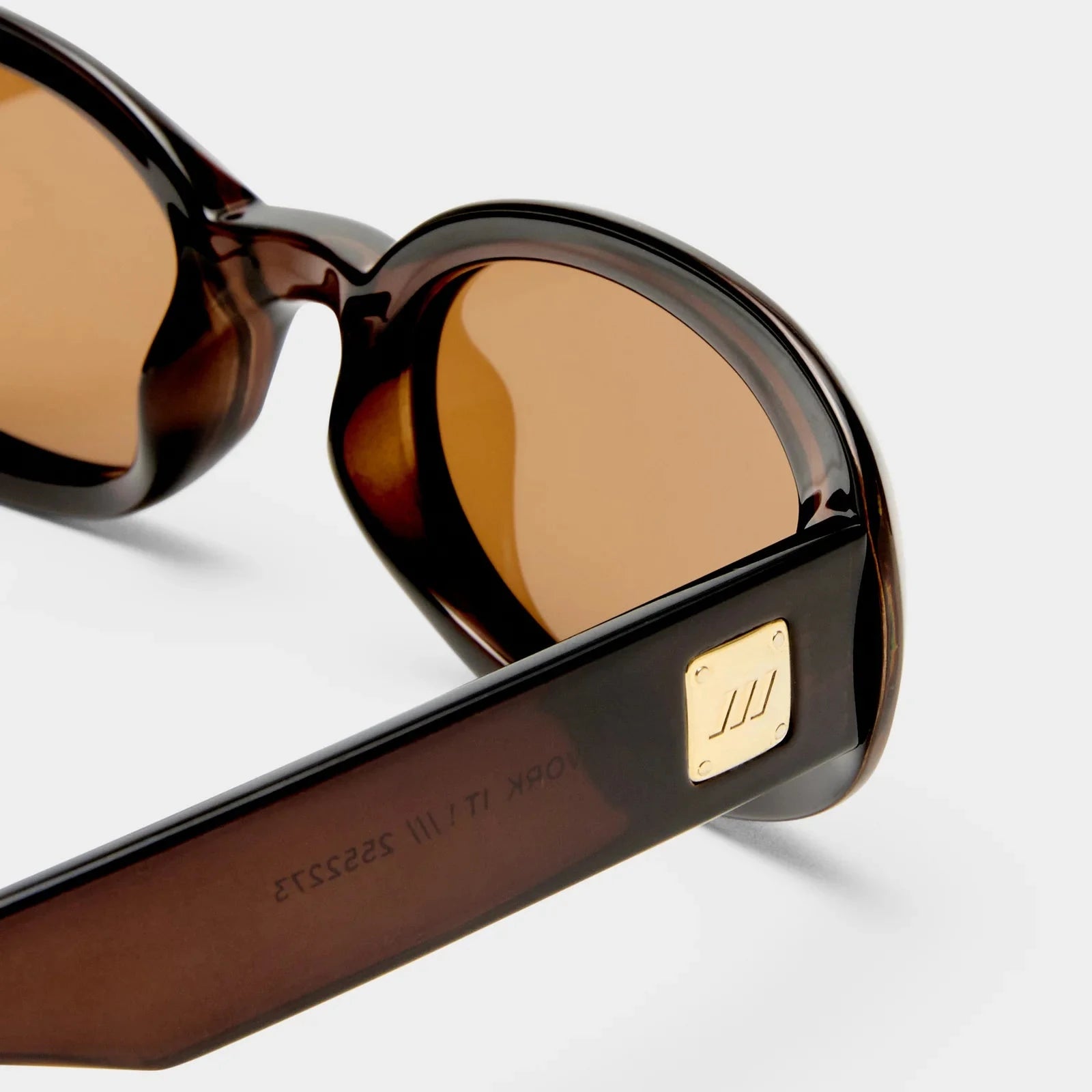 Work It! Cocoa Sunglasses Le Specs 