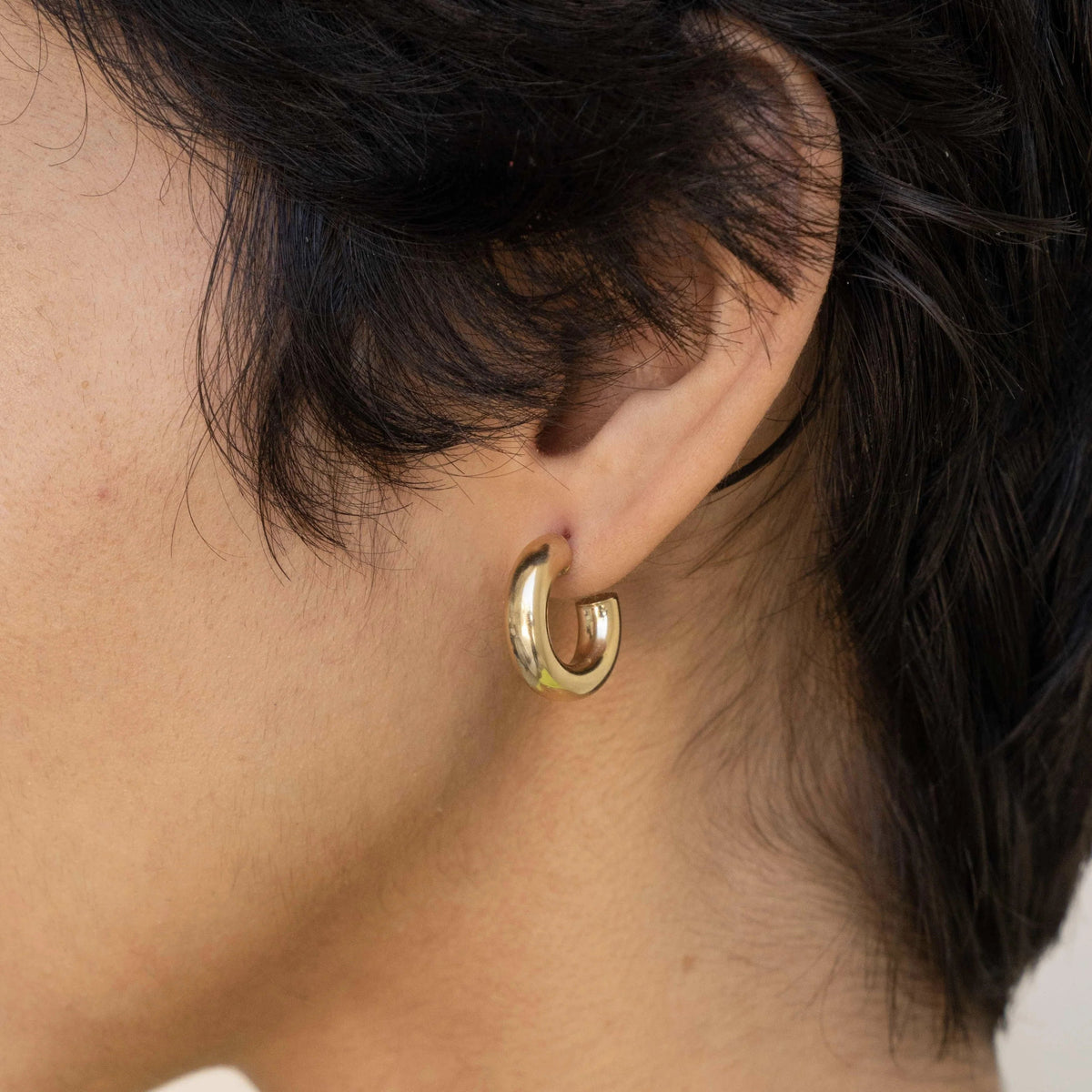 Lou 3/4" Hoops Gold PB Earrings Jennifer Zeuner 