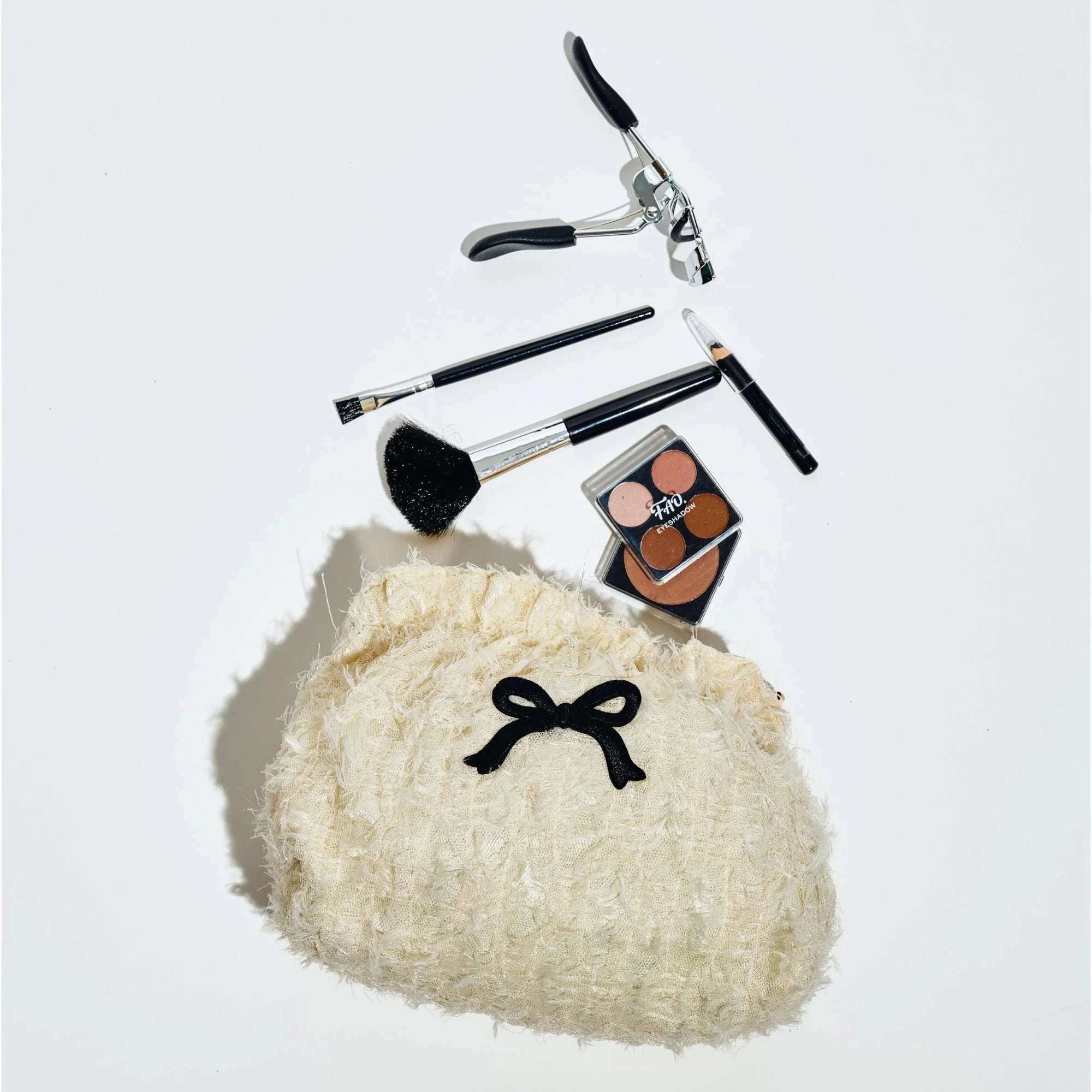 Fluffette Cosmetic Pouch Cream Black Cosmetic UE 