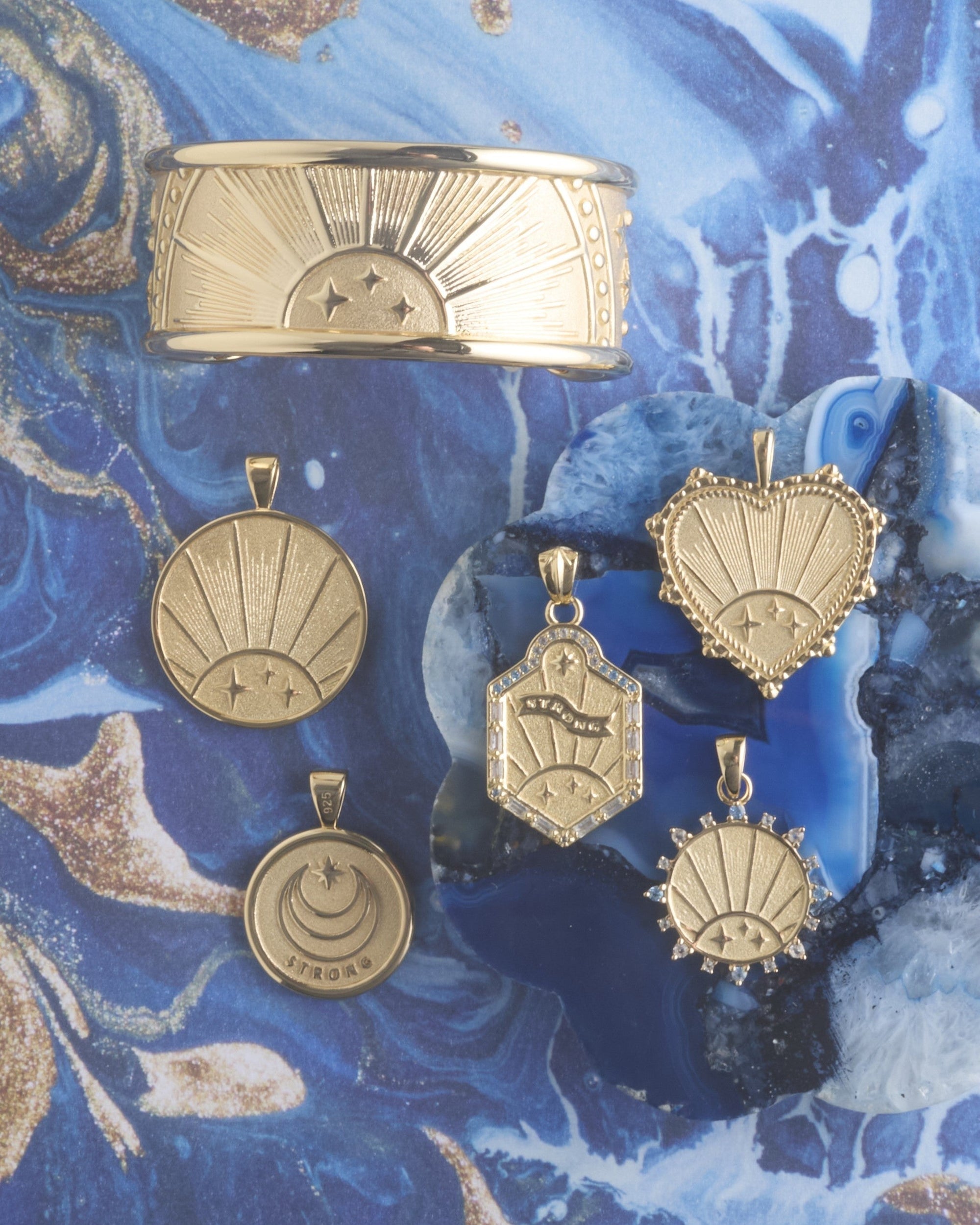 Strong Shield Pendant 16-18" Classic Rolo Necklaces Jane Win 