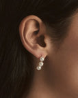 Medium Pearl Safety Pin Earrings Jewelry - Earrings Mizuki 